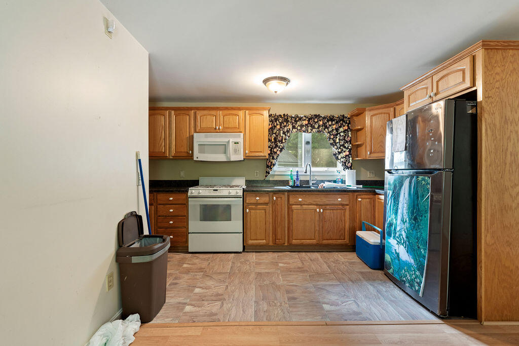 72 Martin Road Property Photo 13