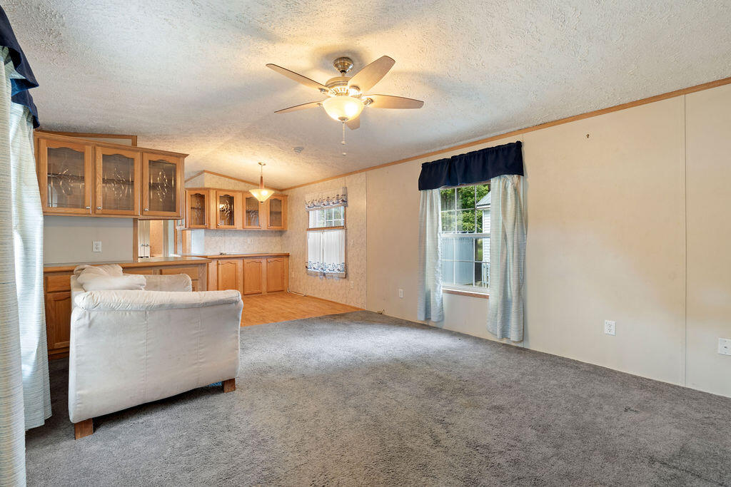 72 Martin Road Property Photo 36