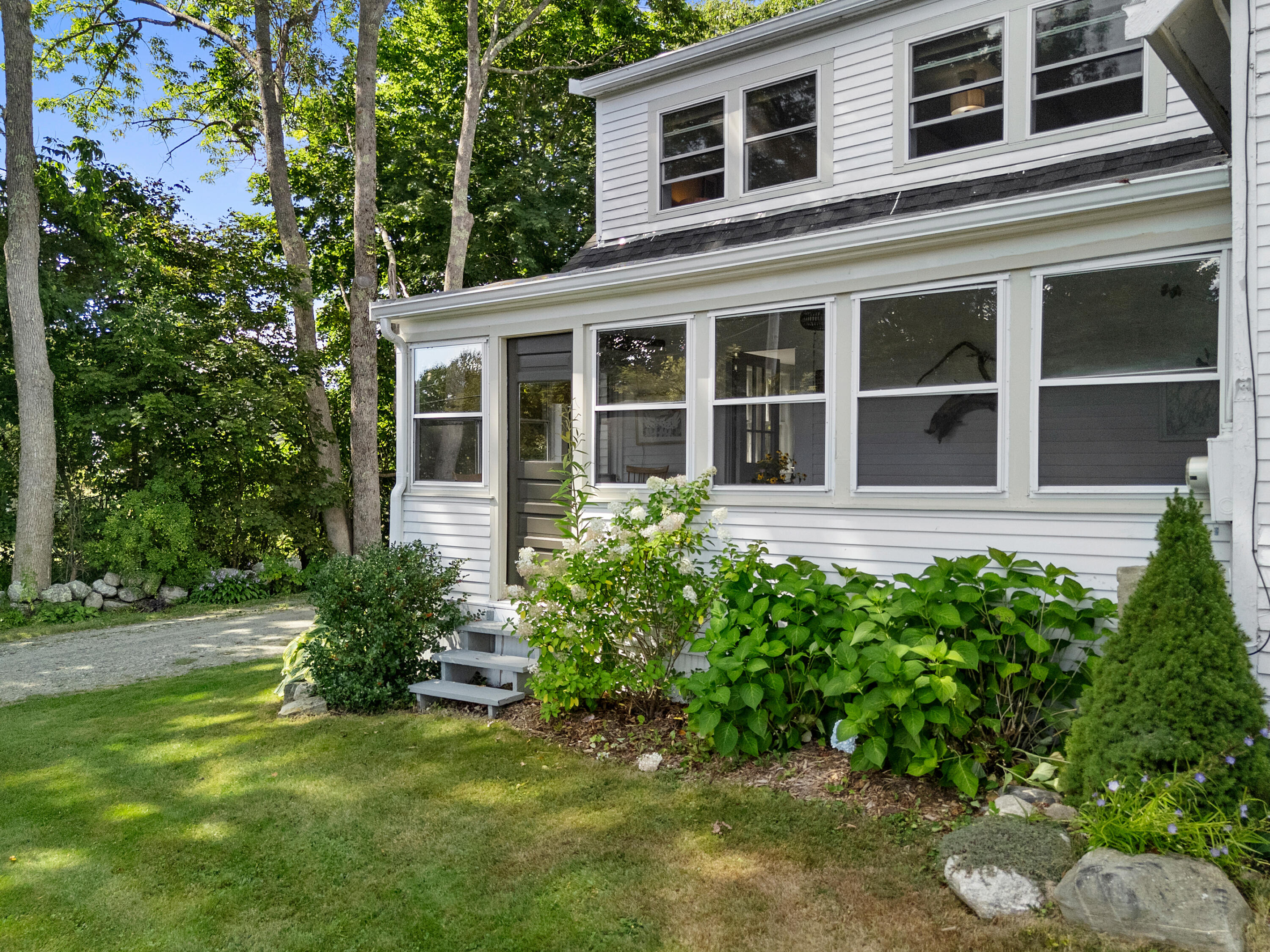 763 Dutch Neck Road Property Photo 3
