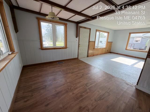 33 Pleasant Street Property Photo 7
