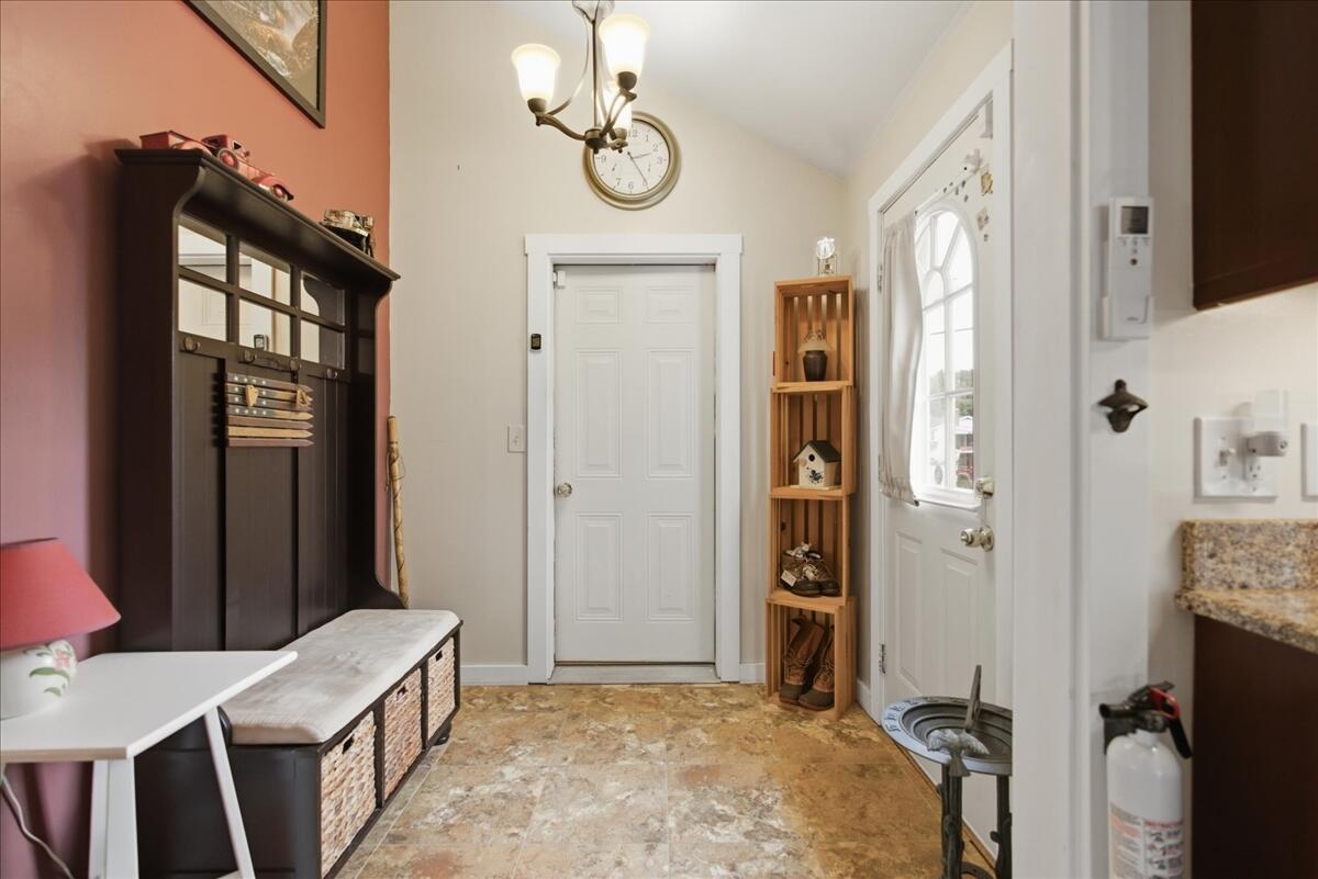 80 Grove Street Property Photo 27