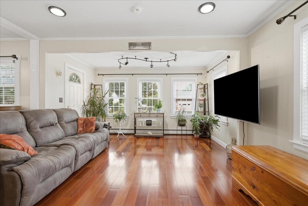 80 Grove Street Property Photo 37
