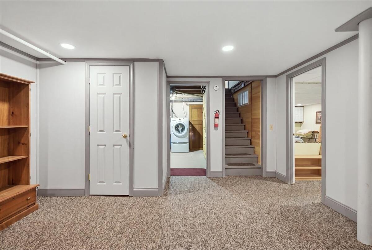 80 Grove Street Property Photo 43