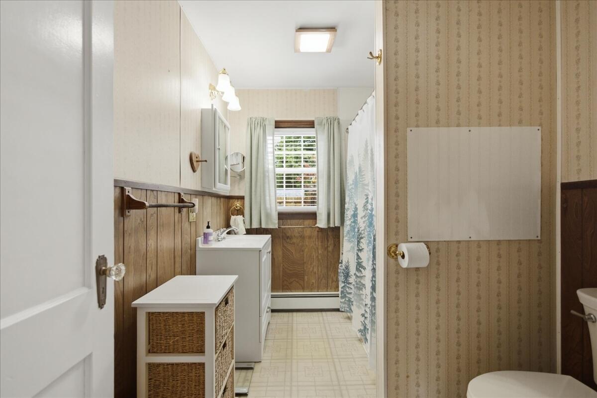 80 Grove Street Property Photo 60