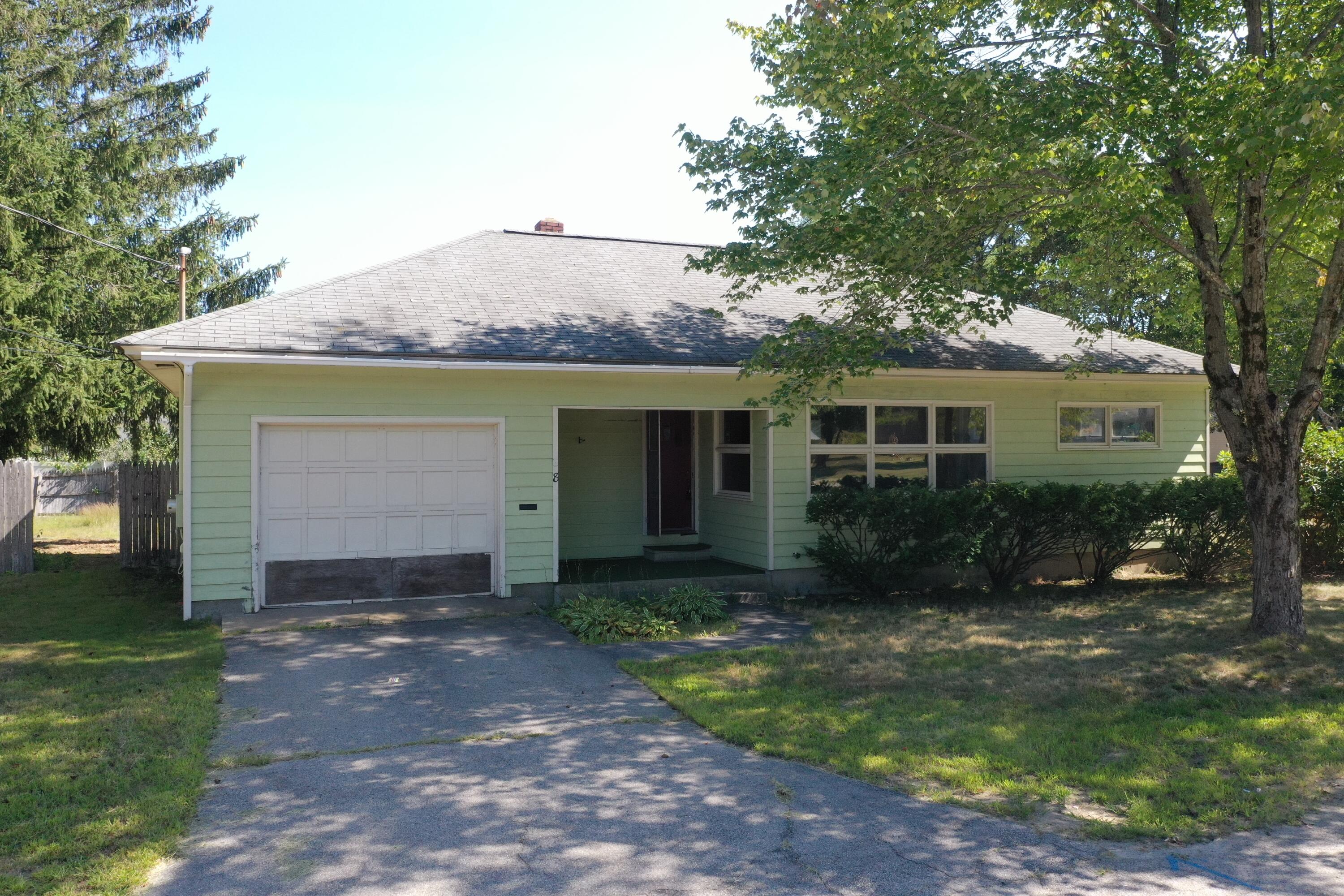 8 James Avenue Property Photo 1