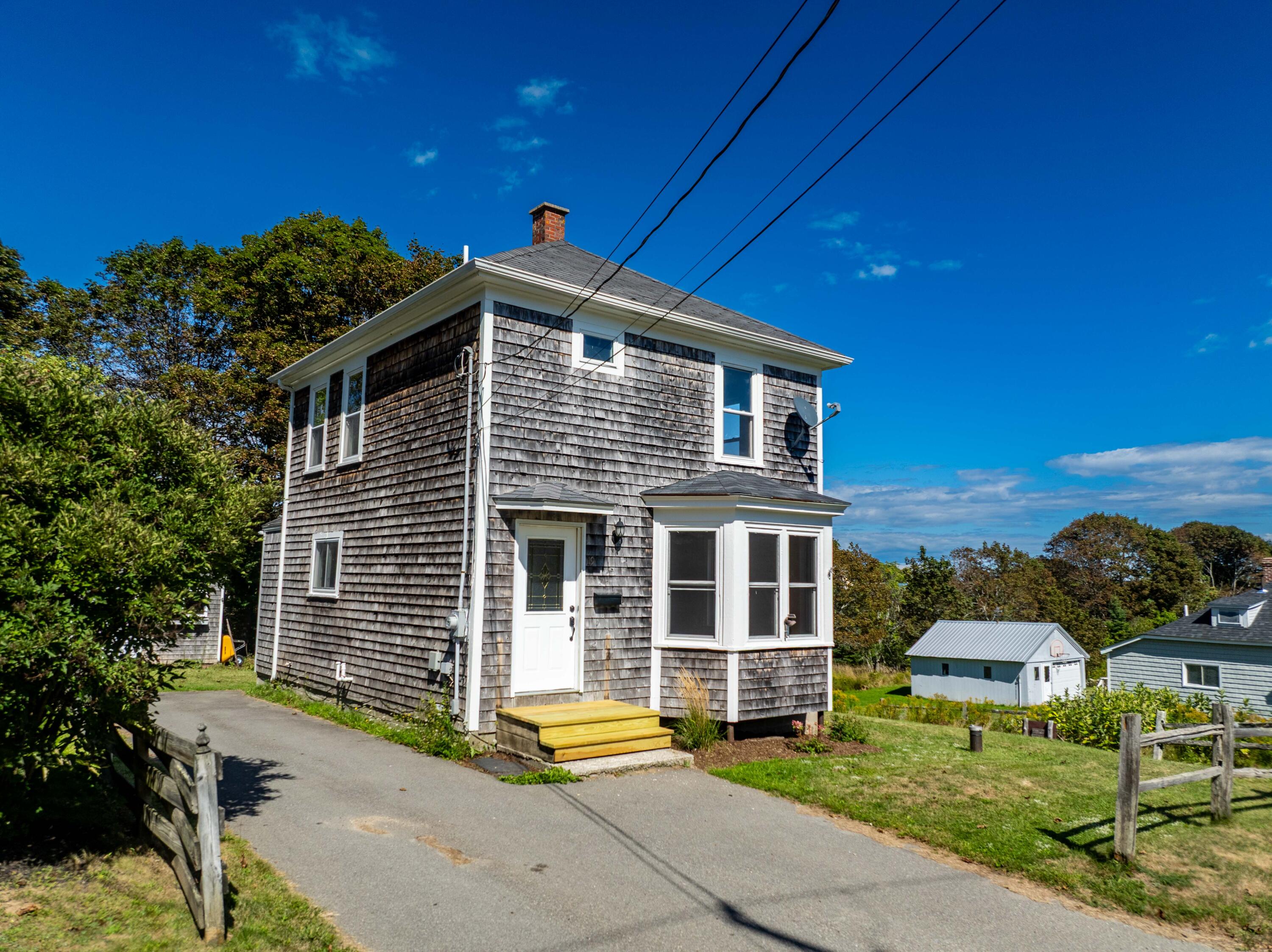 19 Lincoln Street Property Photo 1