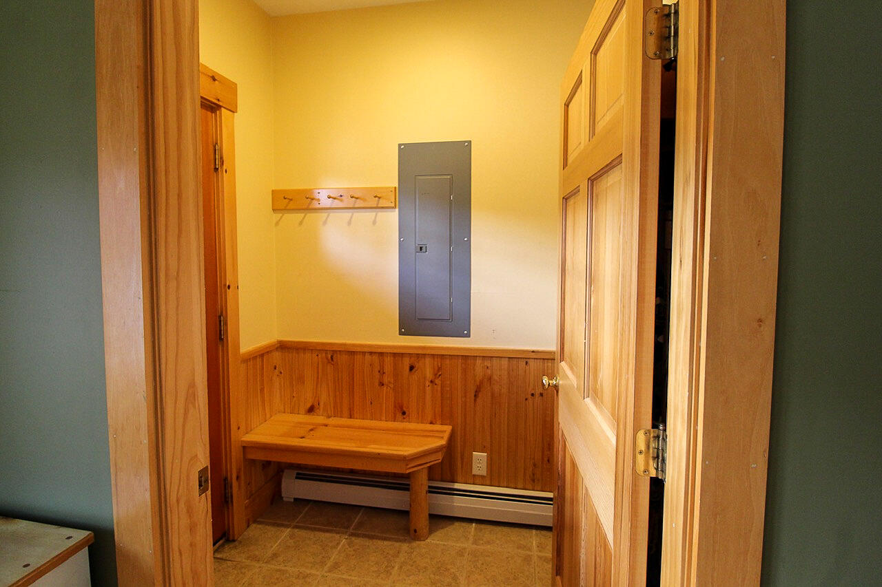 6012 St John Drive 6012 Property Photo 17
