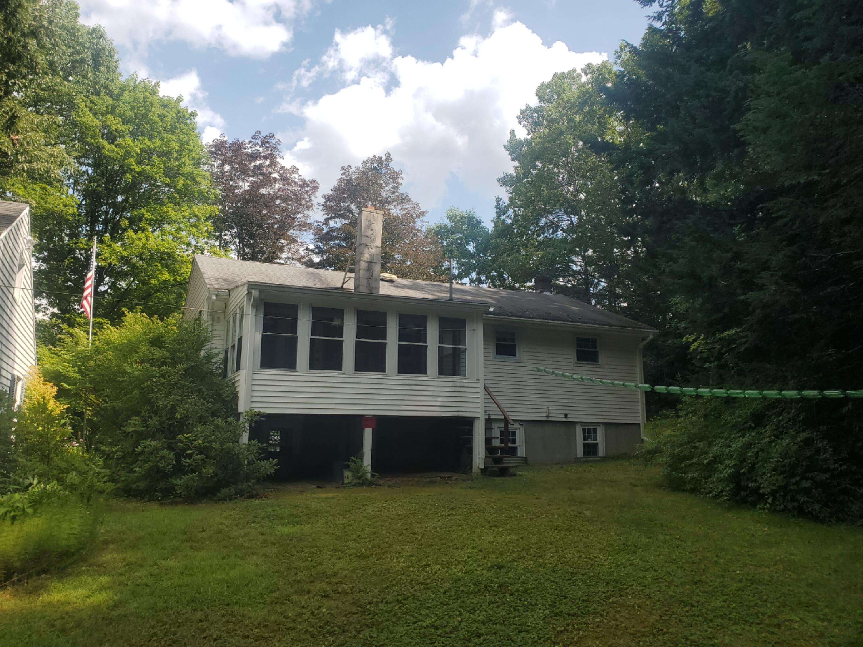 332 Gray Road Property Photo 3