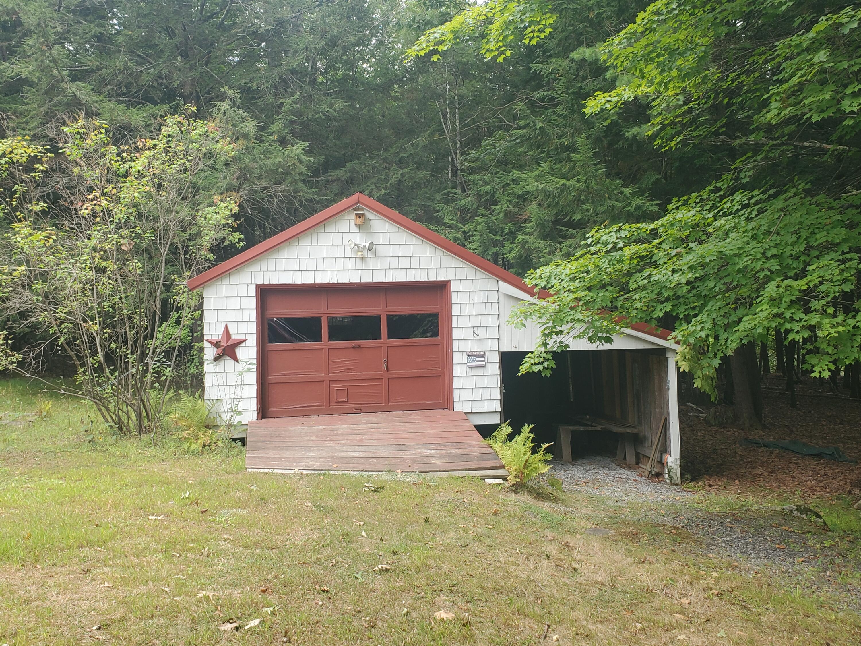 332 Gray Road Property Photo 7