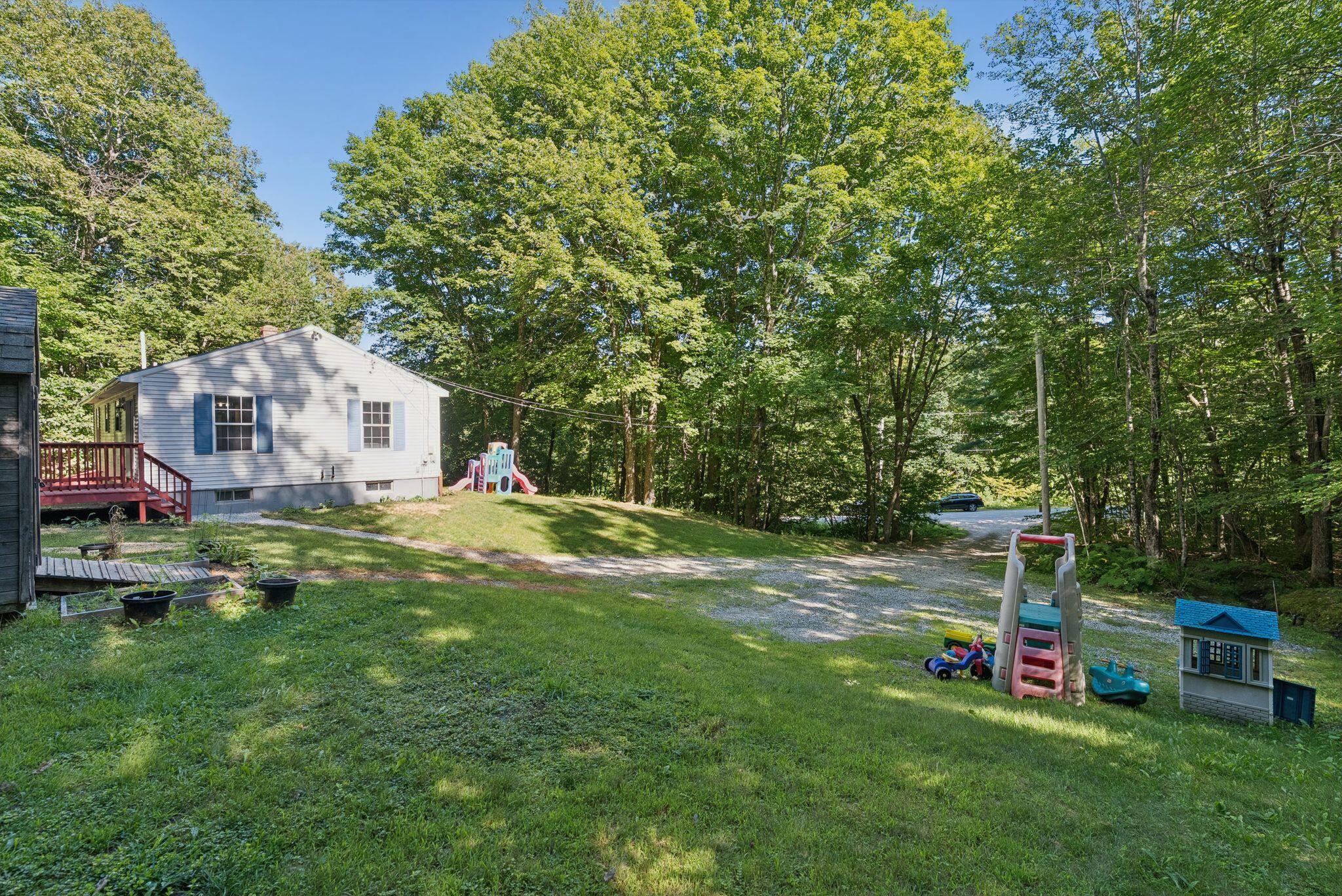 42 Maturo Drive Property Photo 47