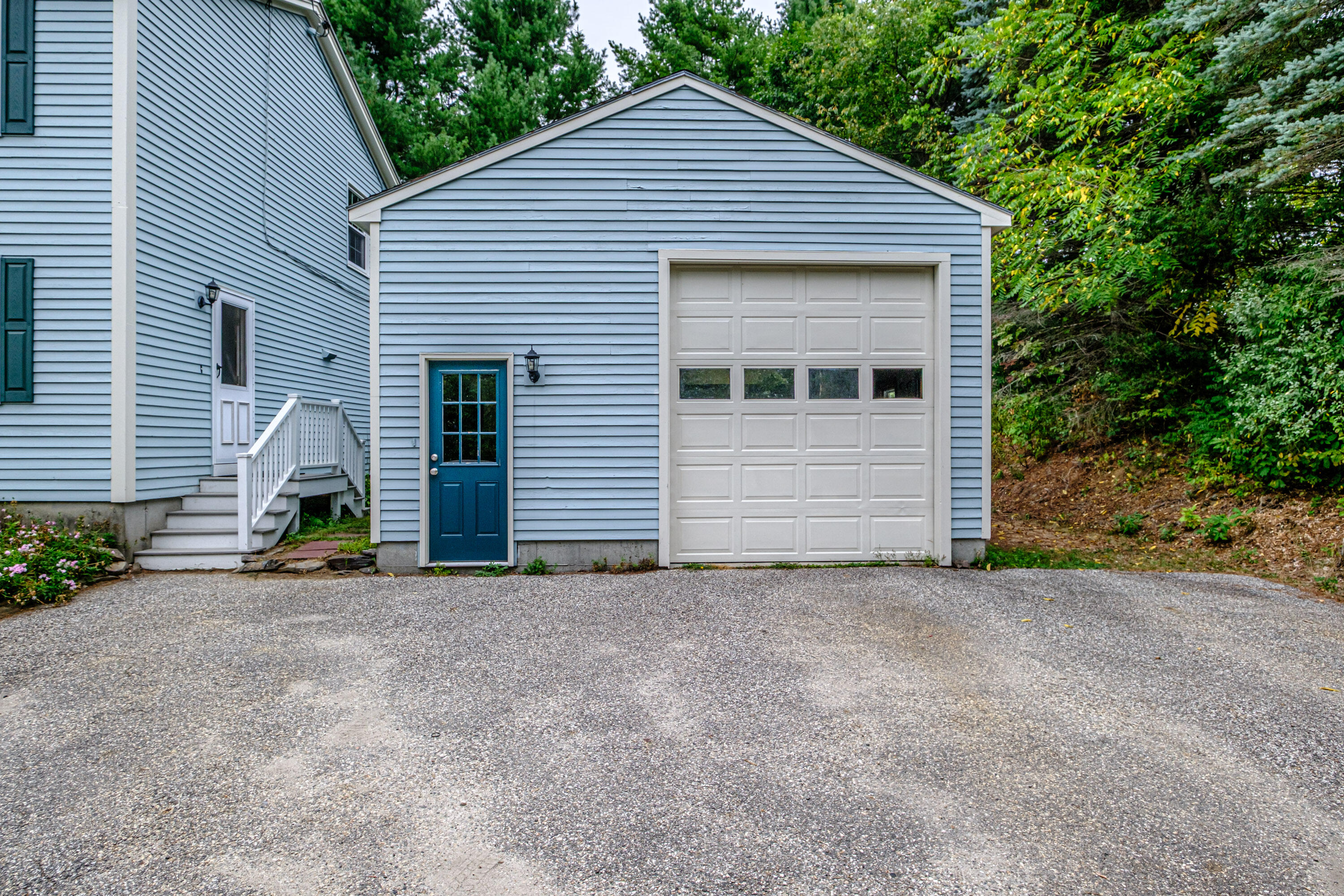 420 Main Street Property Photo 6