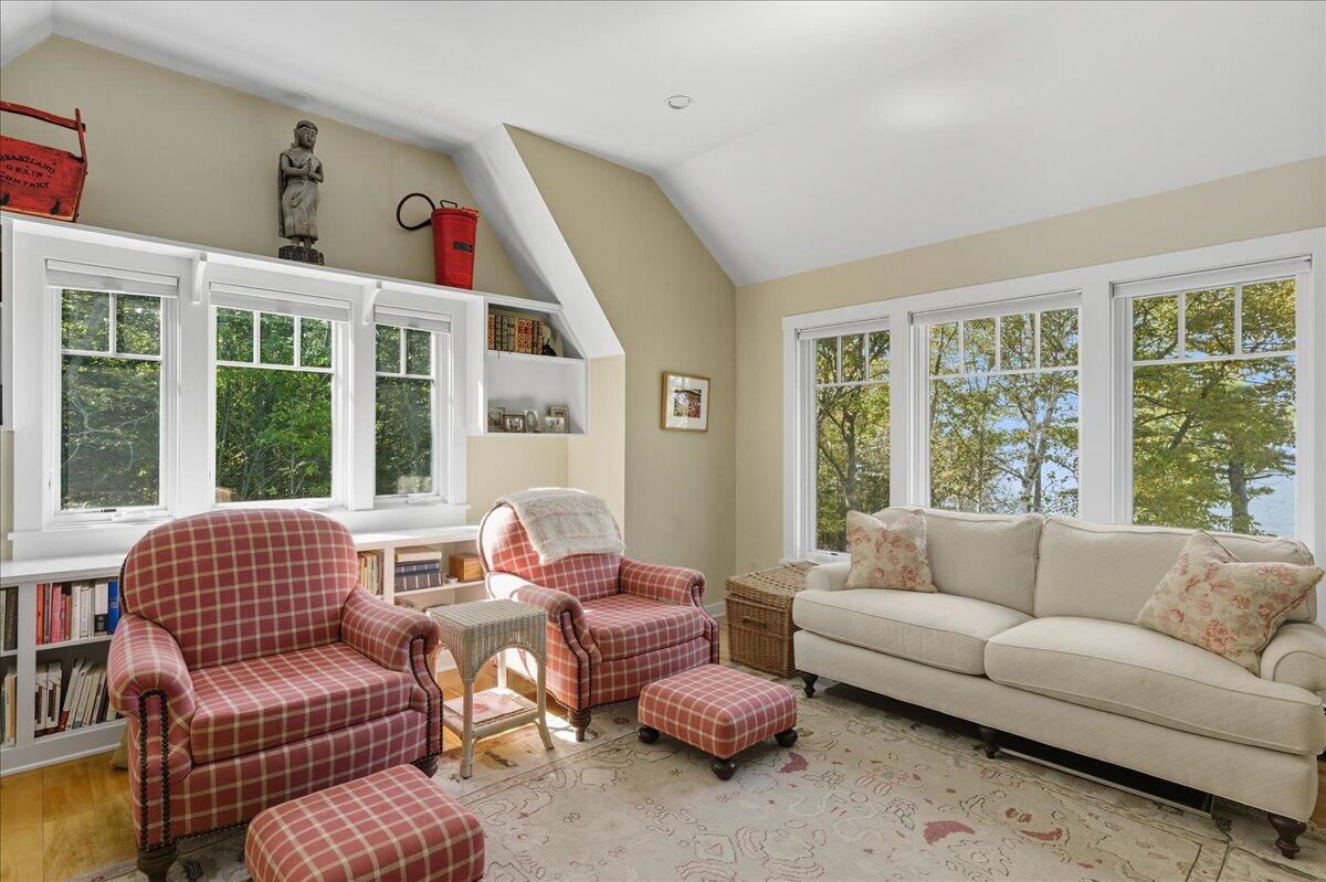 70 Harleys Way Property Photo 32