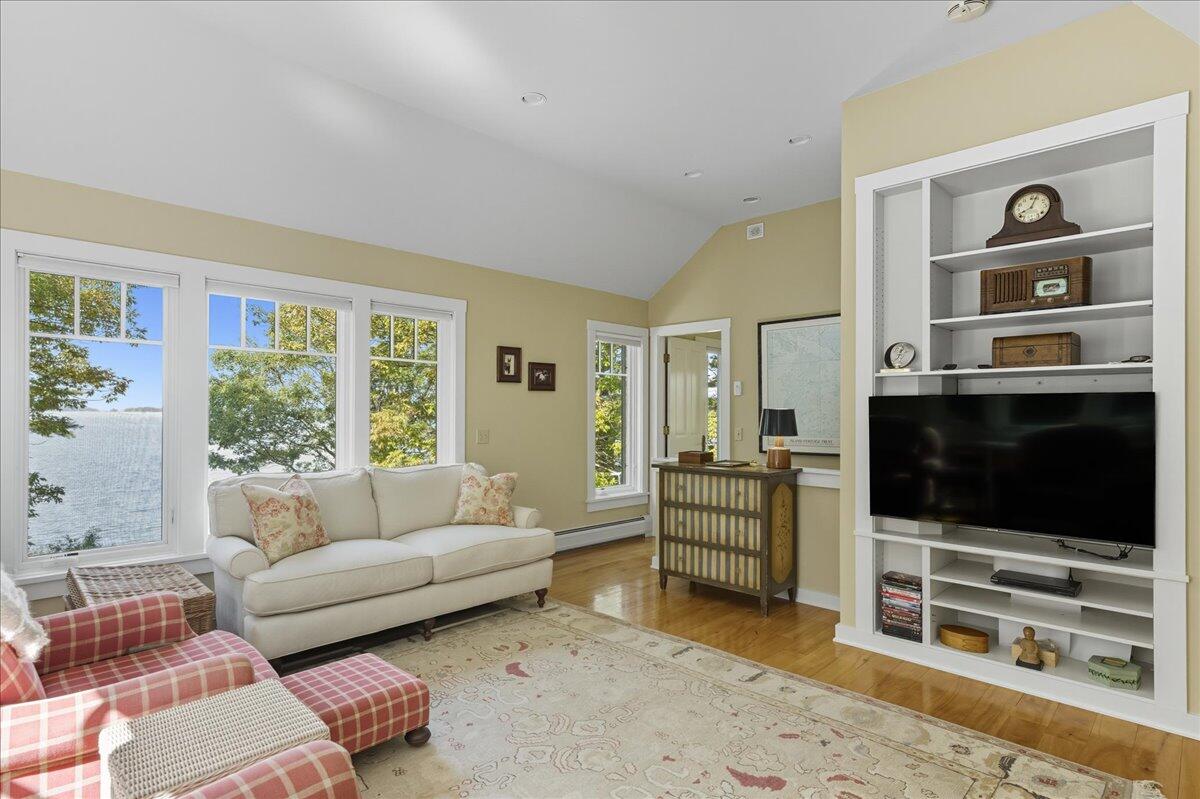 70 Harleys Way Property Photo 34