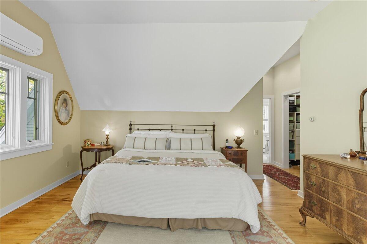 70 Harleys Way Property Photo 36