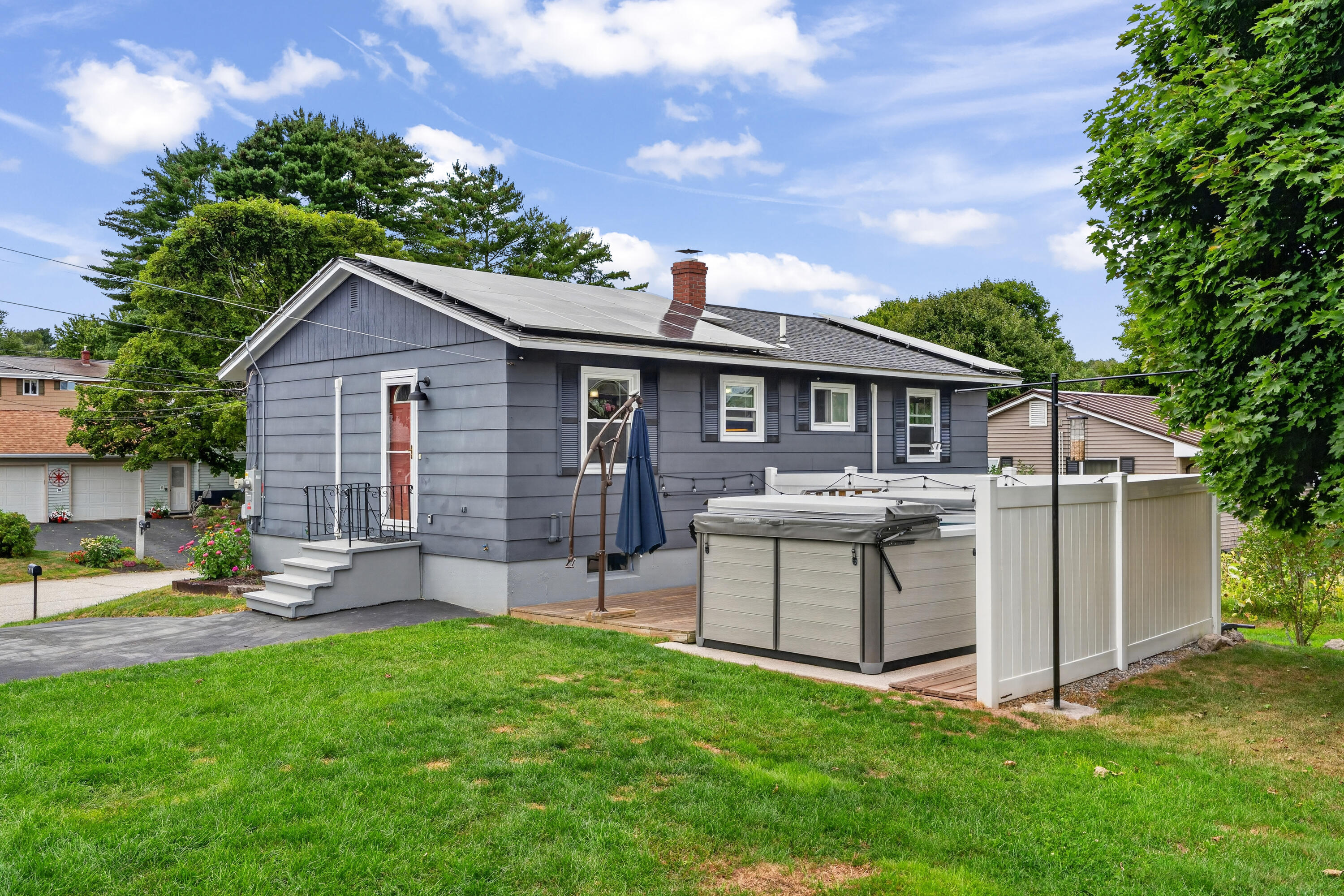 7 Swale Lane Property Photo 3