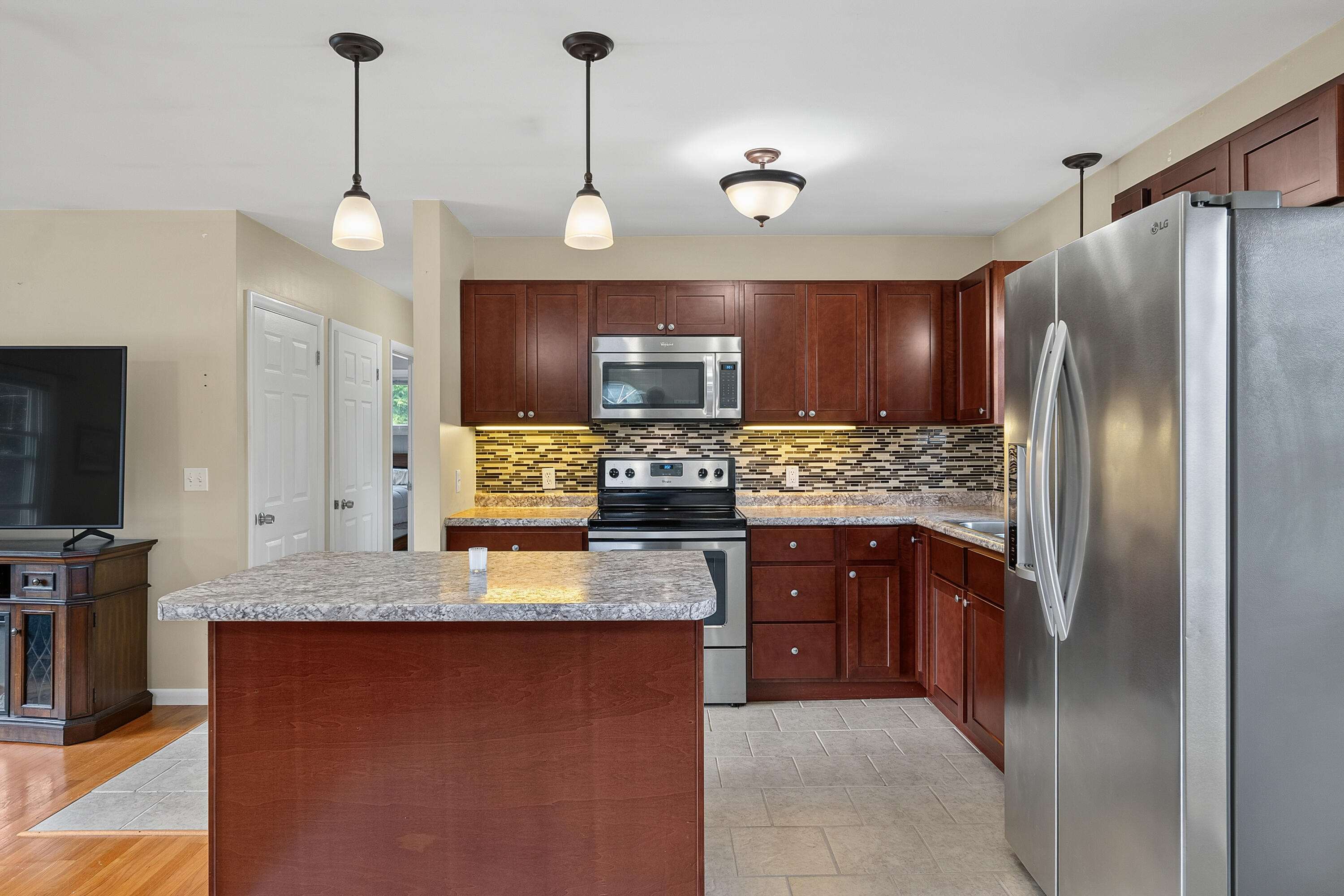 7 Swale Lane Property Photo 6