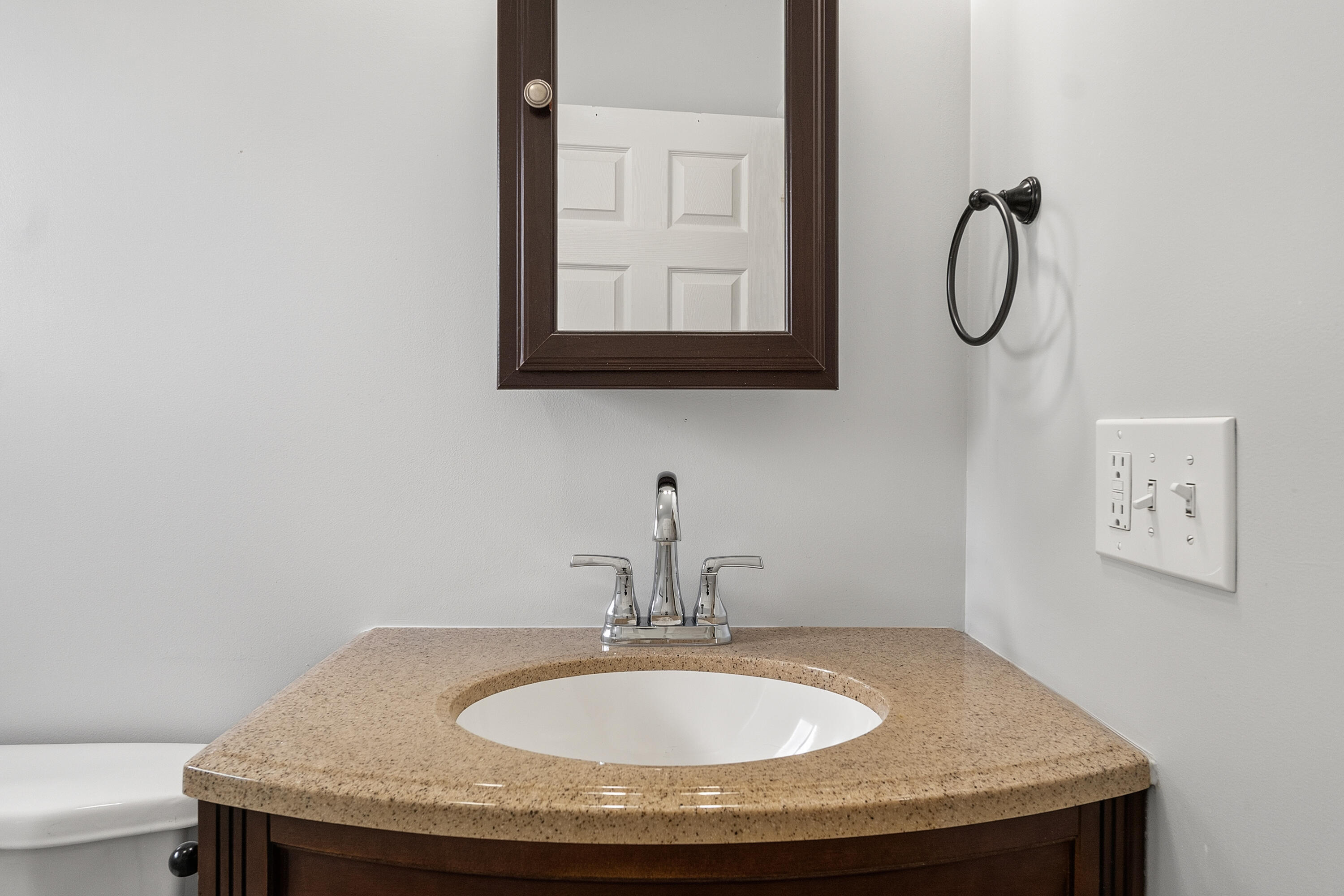 7 Swale Lane Property Photo 14