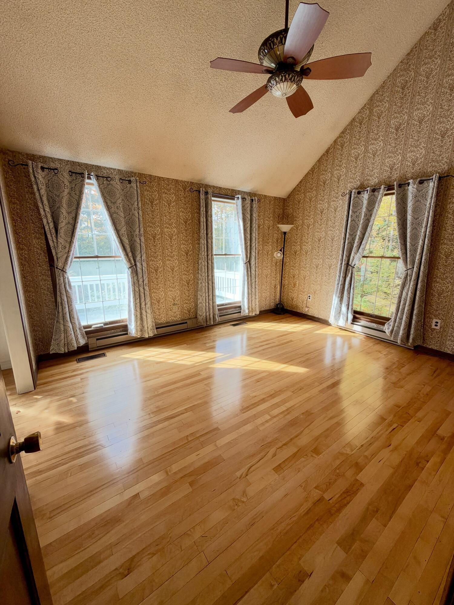 2116 Carmel Road N Property Photo 11