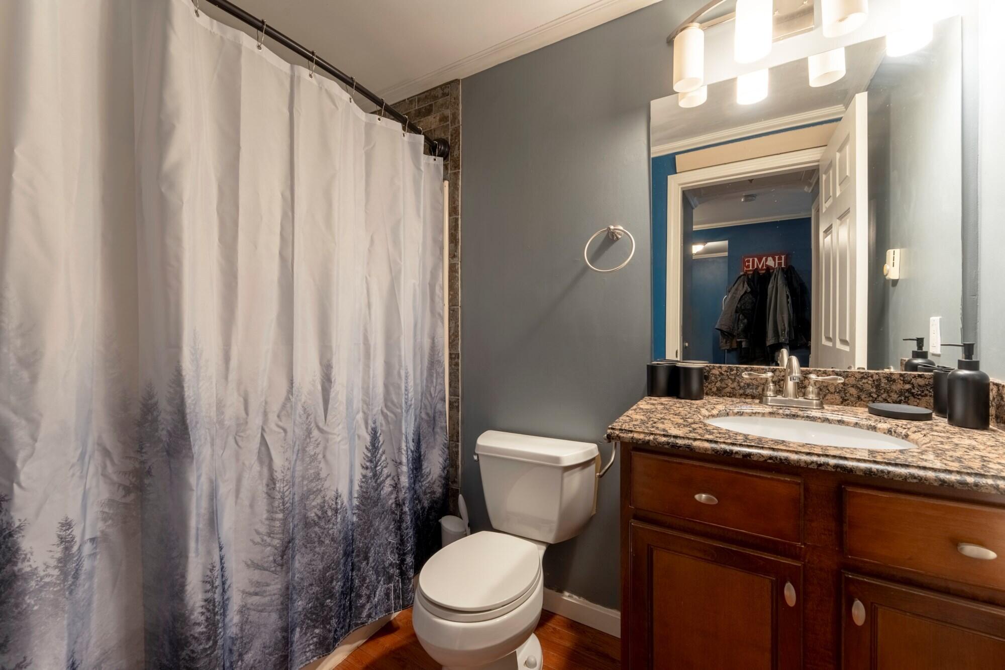 79 E Ridge Road 208 Property Photo 13