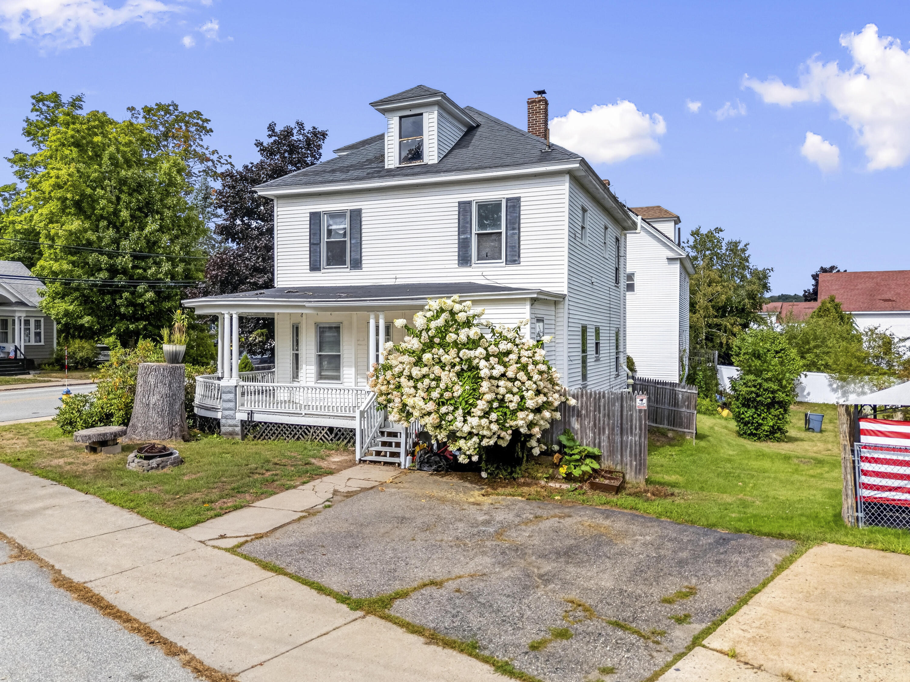 34 Oak Street