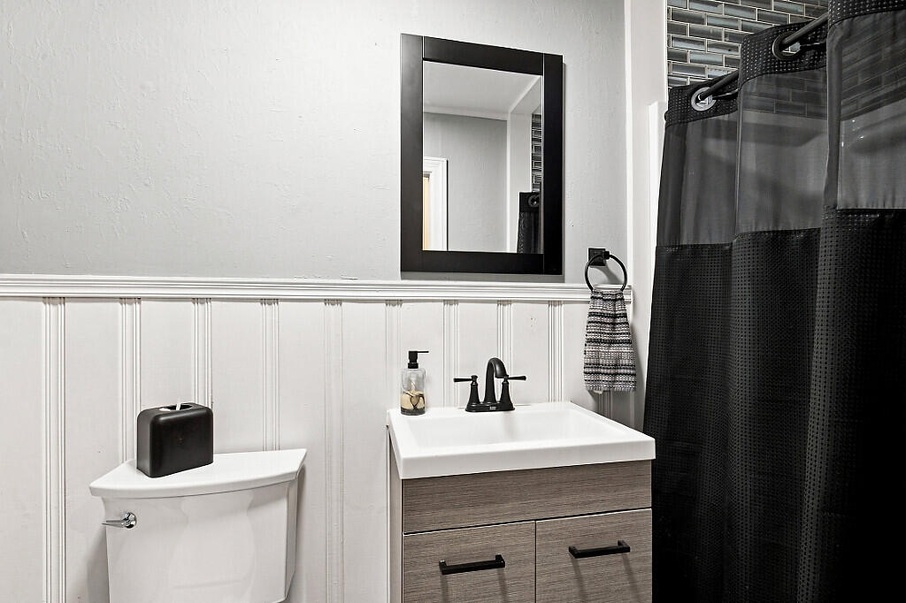 10 Lloyd Road Property Photo 20