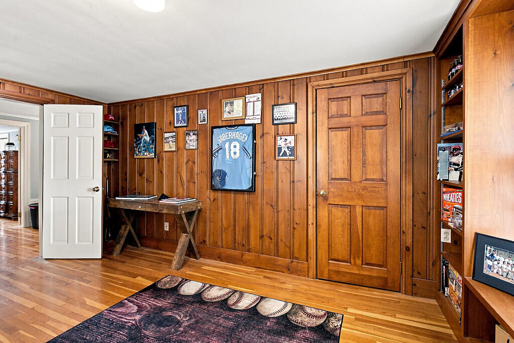 10 Lloyd Road Property Photo 38