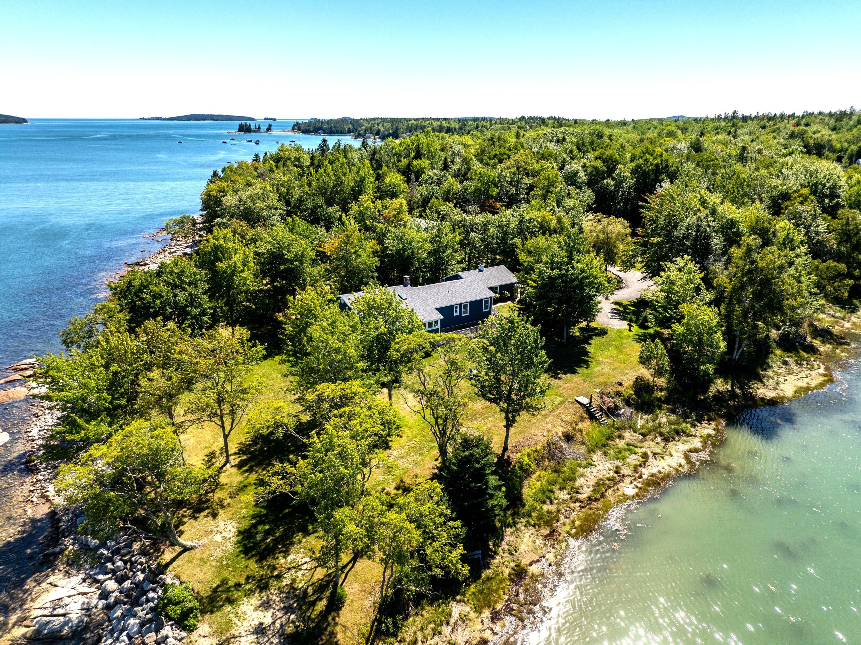 18 Island Cove Lane Property Photo 6
