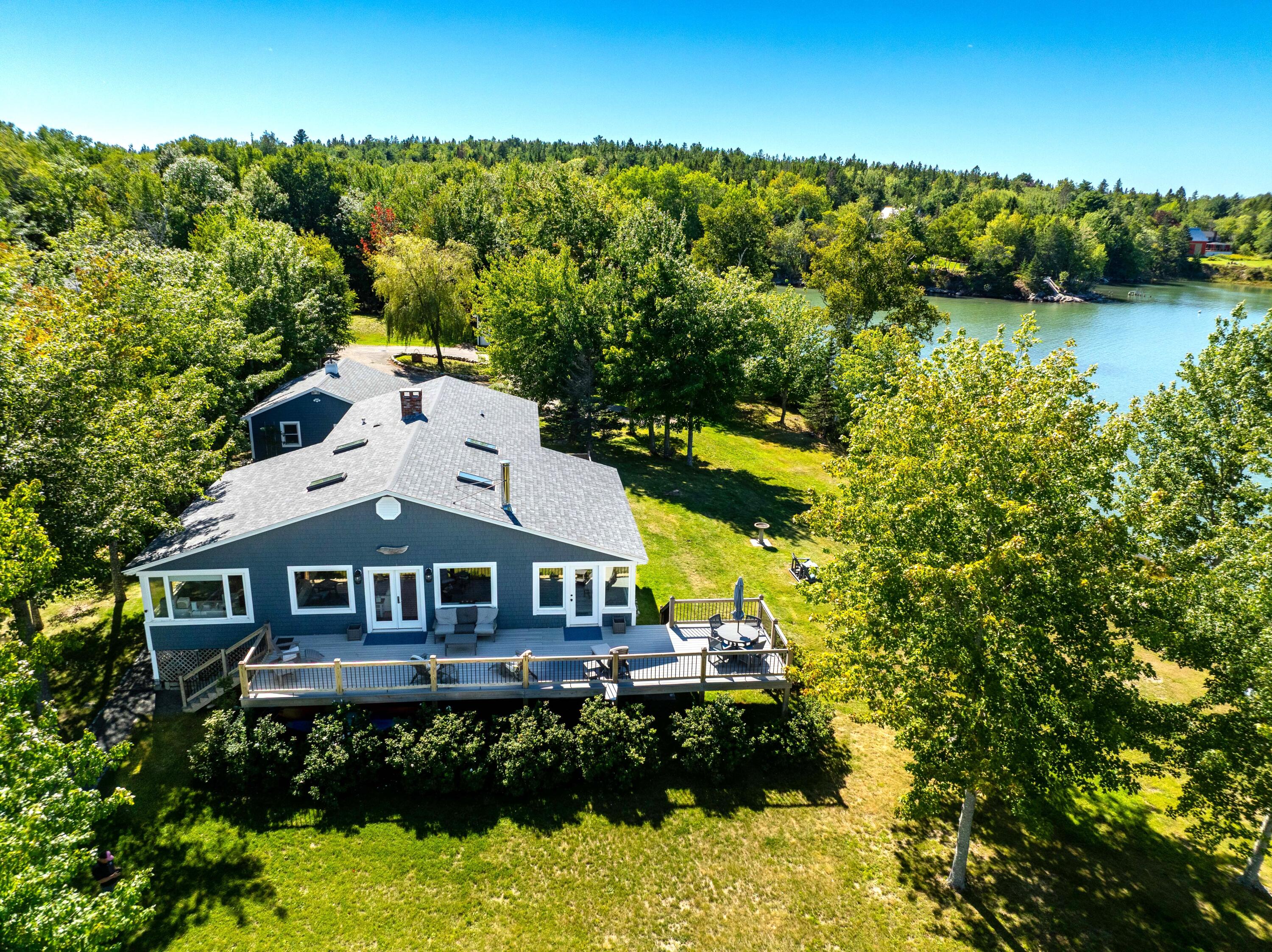 18 Island Cove Lane Property Photo 24