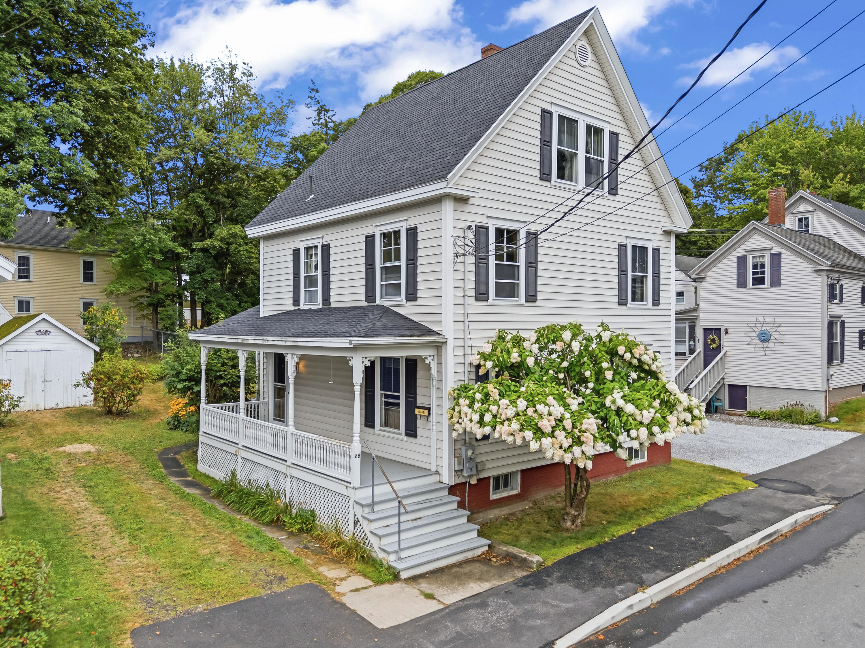 86 Green Street Property Photo 1
