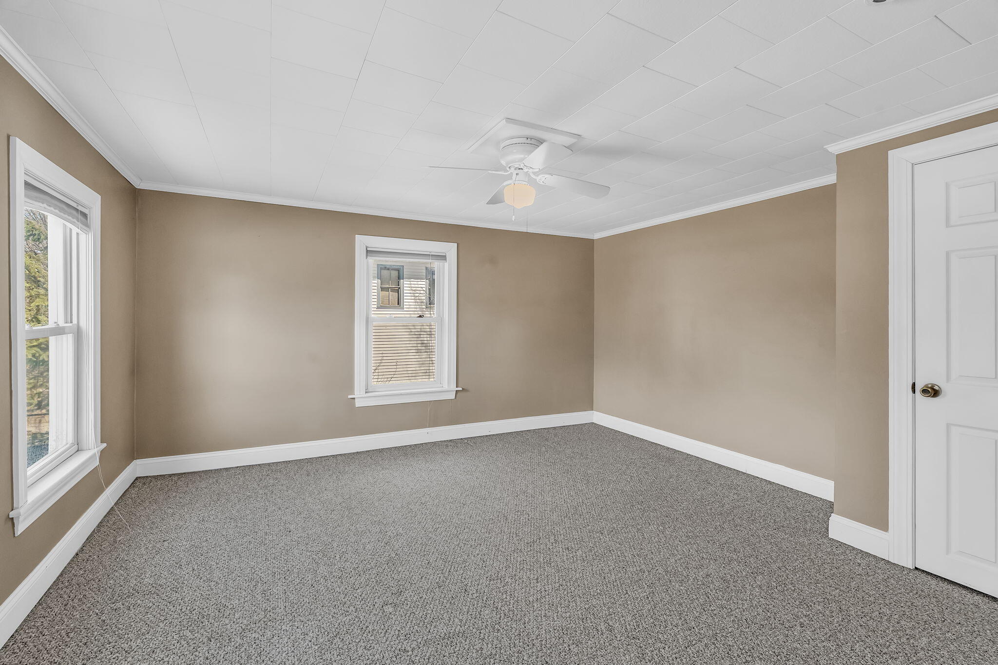 48 Main Road Property Photo 8