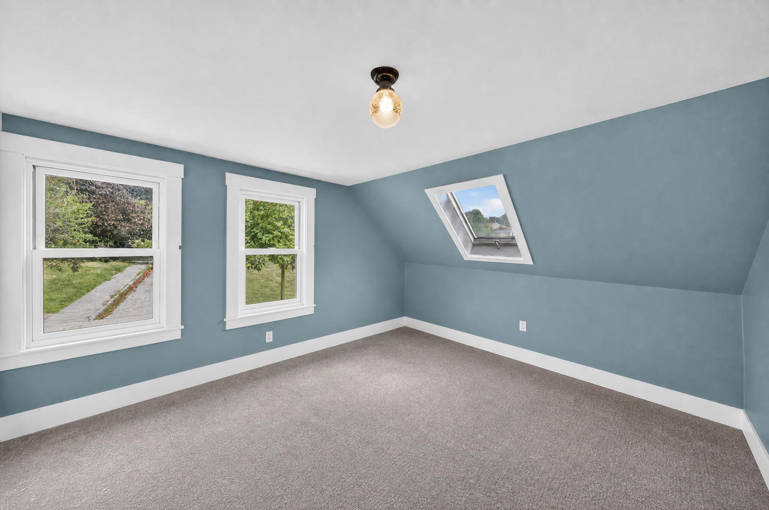 24 Glidden Street Property Photo 21
