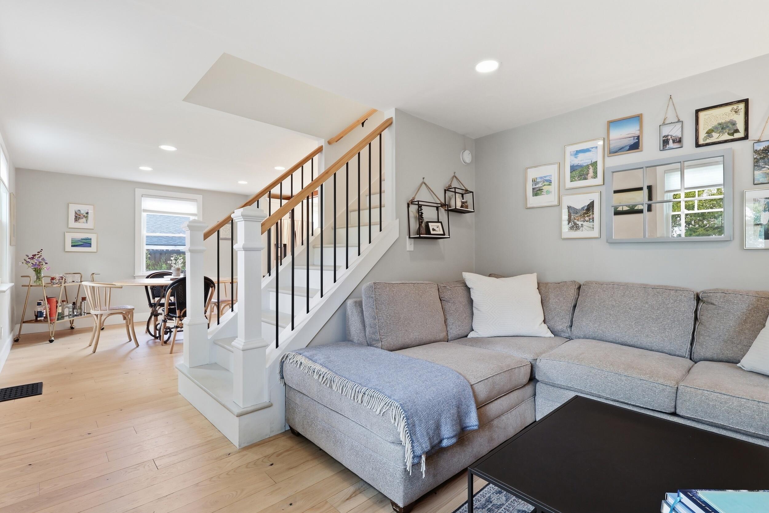 122 Boothby Avenue Property Photo 8