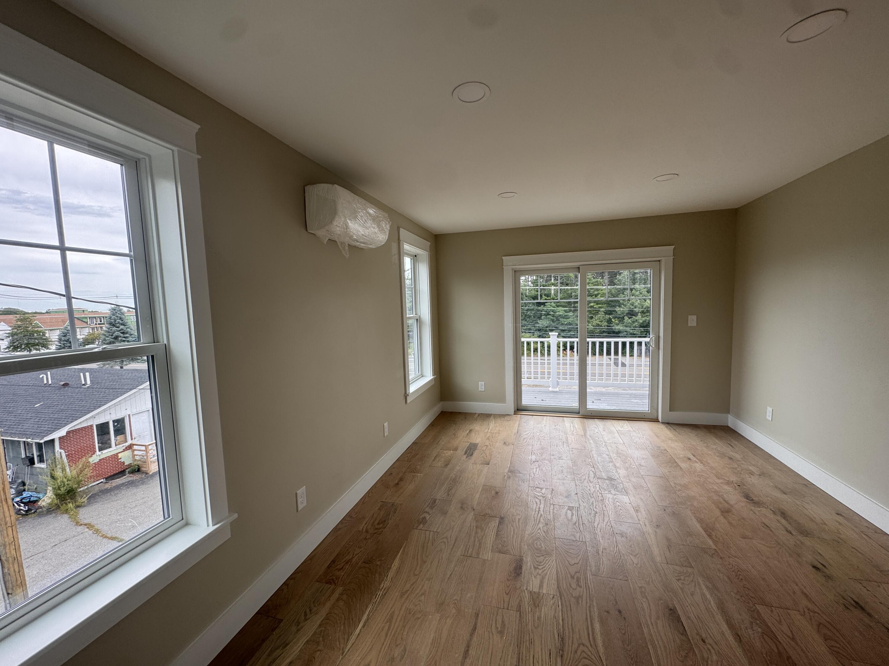 701 Main Street 1 Property Photo 12
