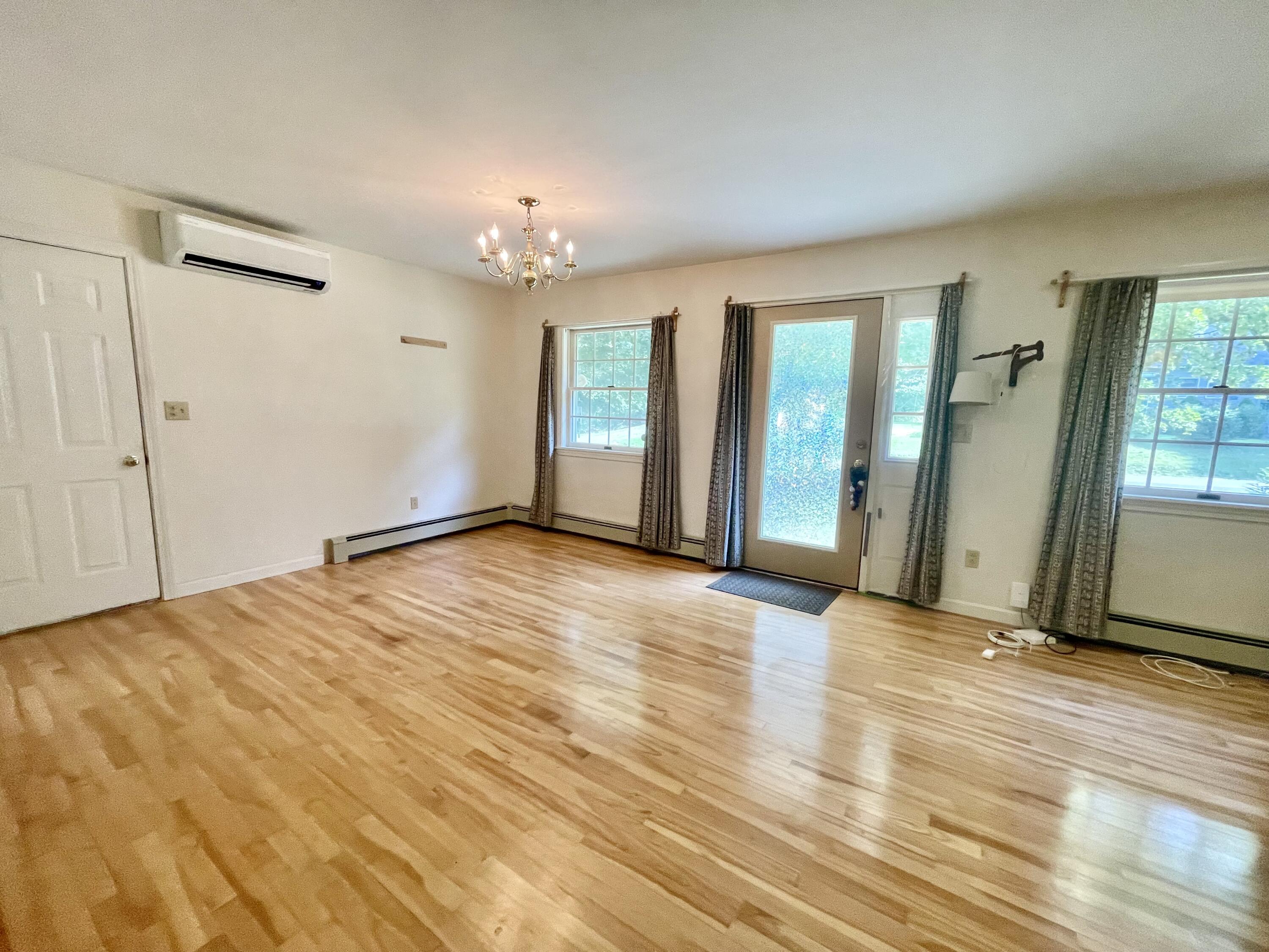 18 Elm Street Property Photo 7