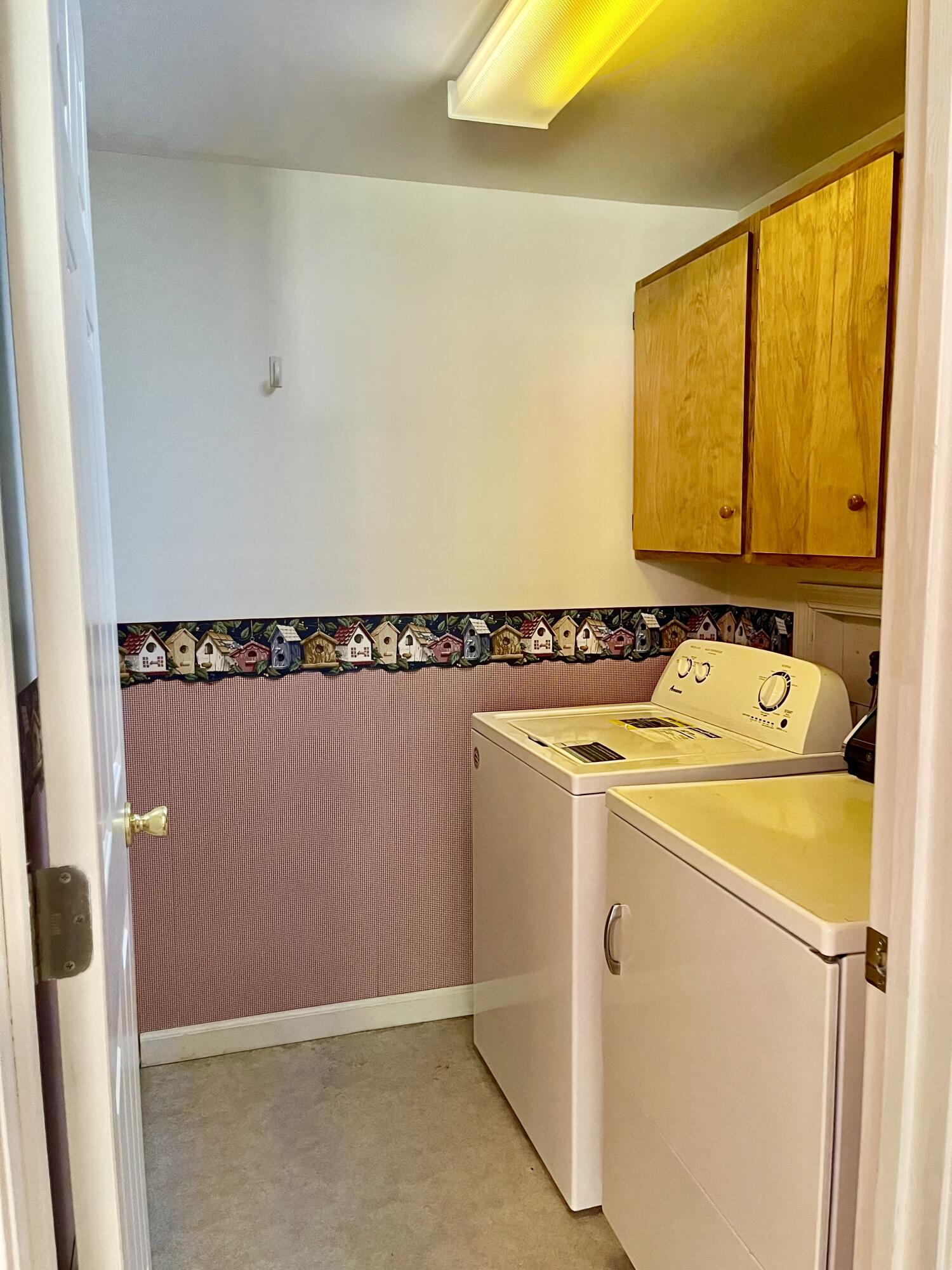 18 Elm Street Property Photo 51