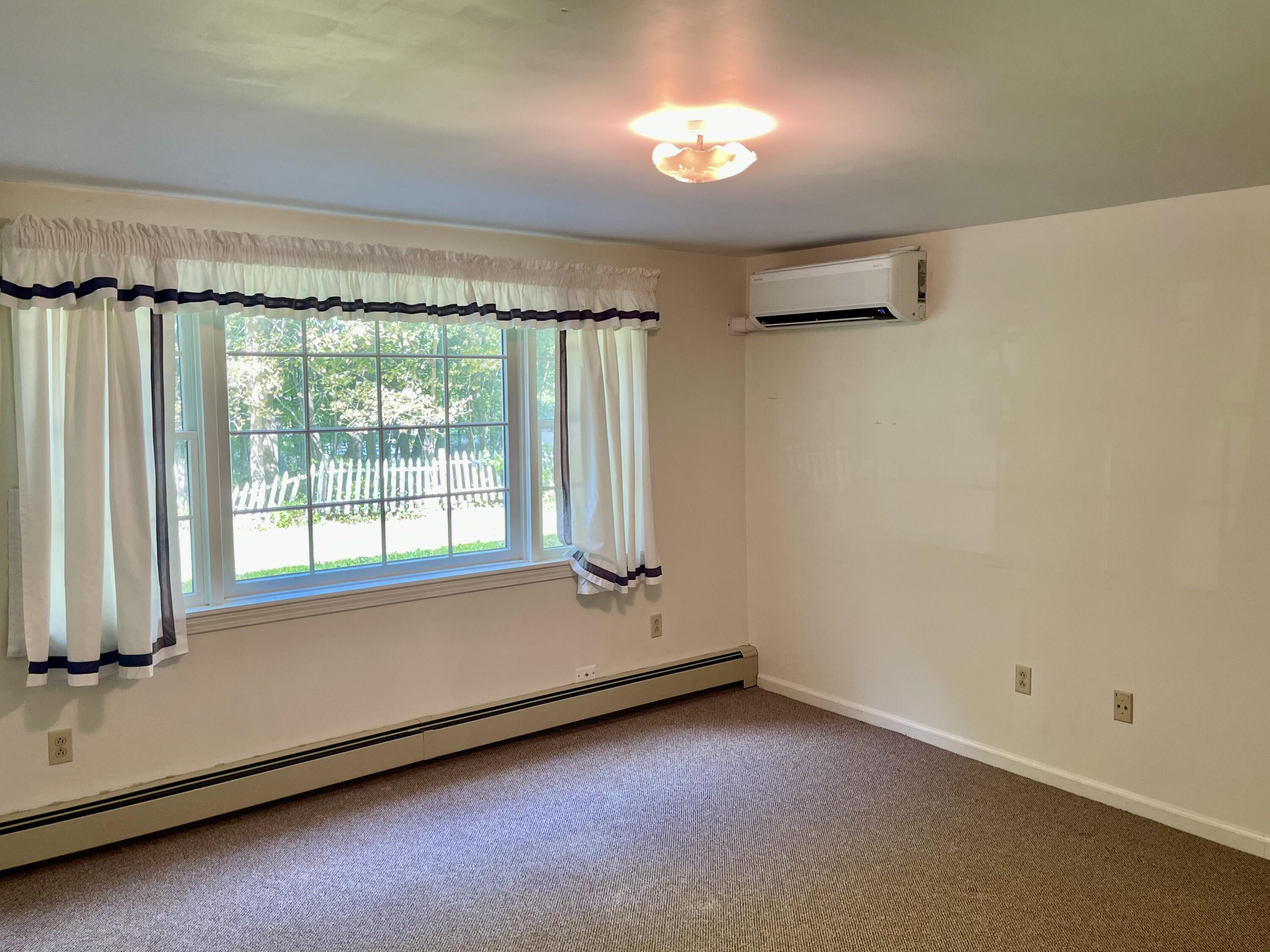 18 Elm Street Property Photo 52