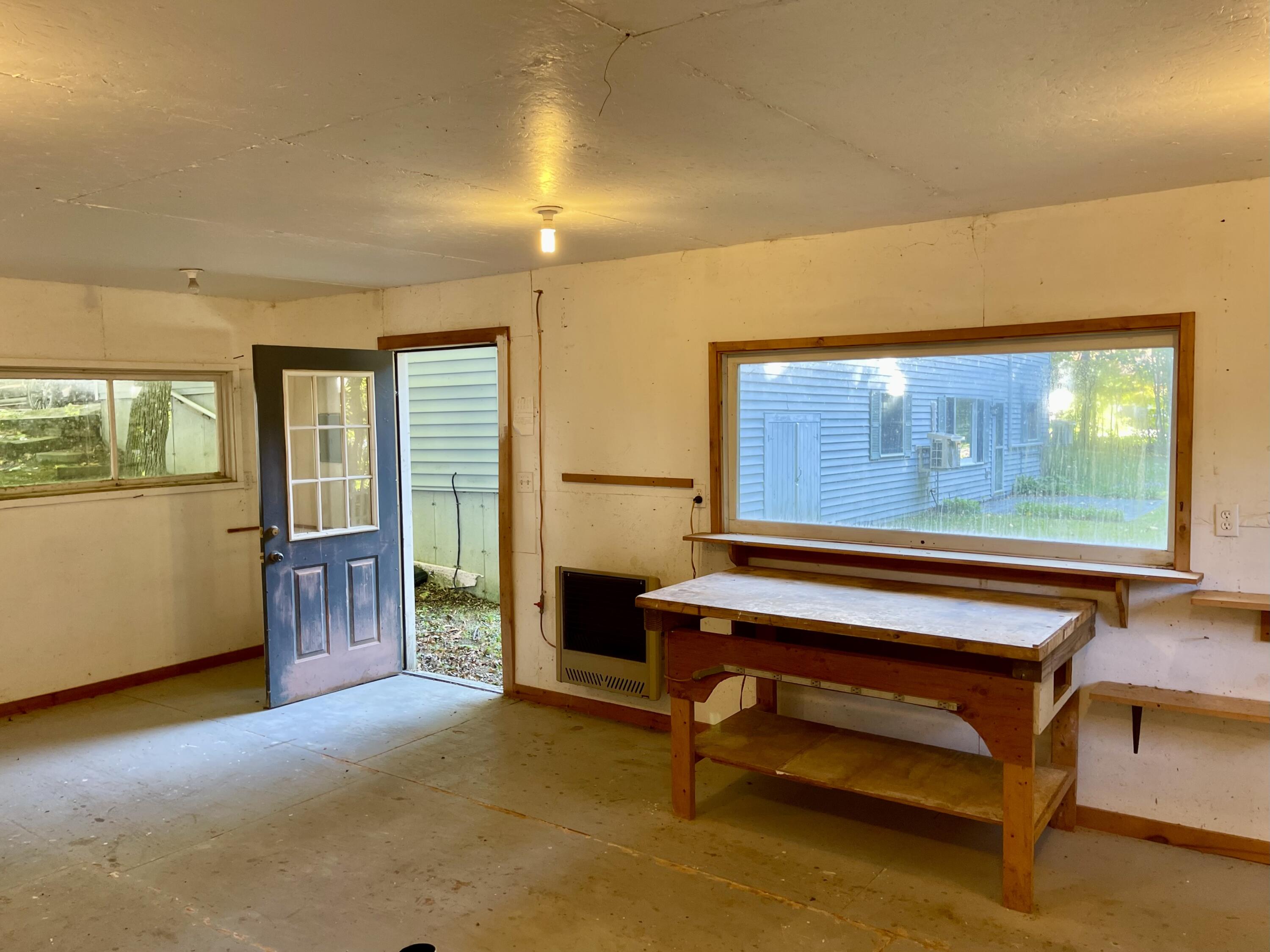 18 Elm Street Property Photo 55