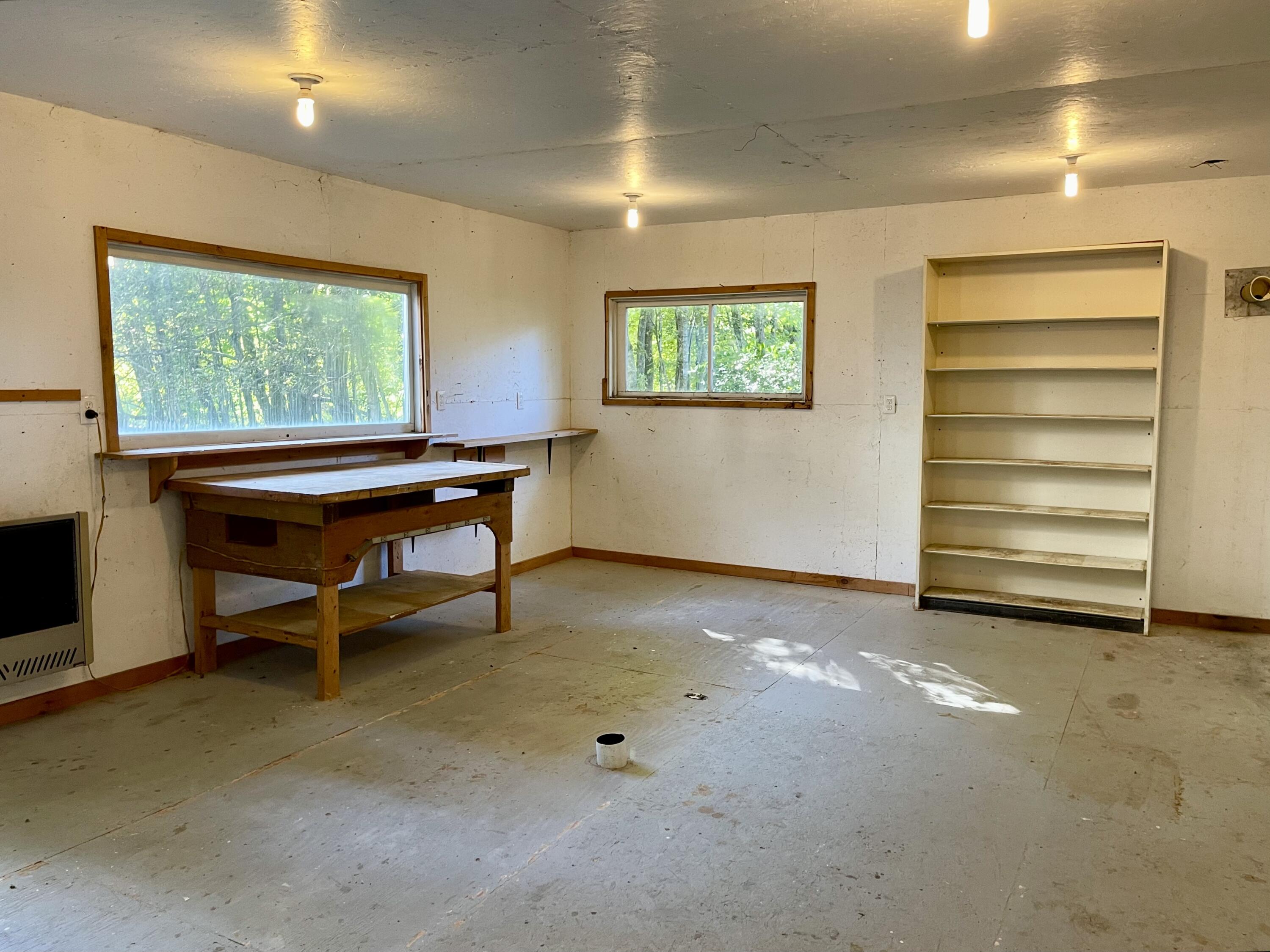18 Elm Street Property Photo 58