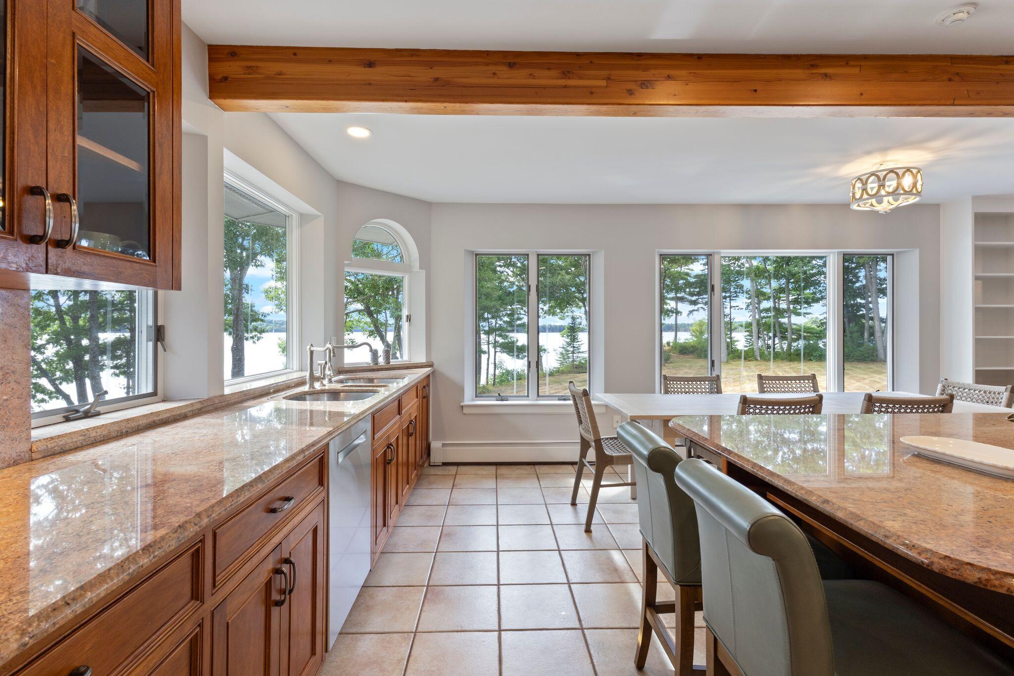 33 Tidal Run Lane Property Photo 18