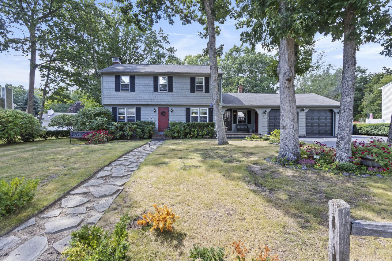 12 Waco Drive Property Photo 1