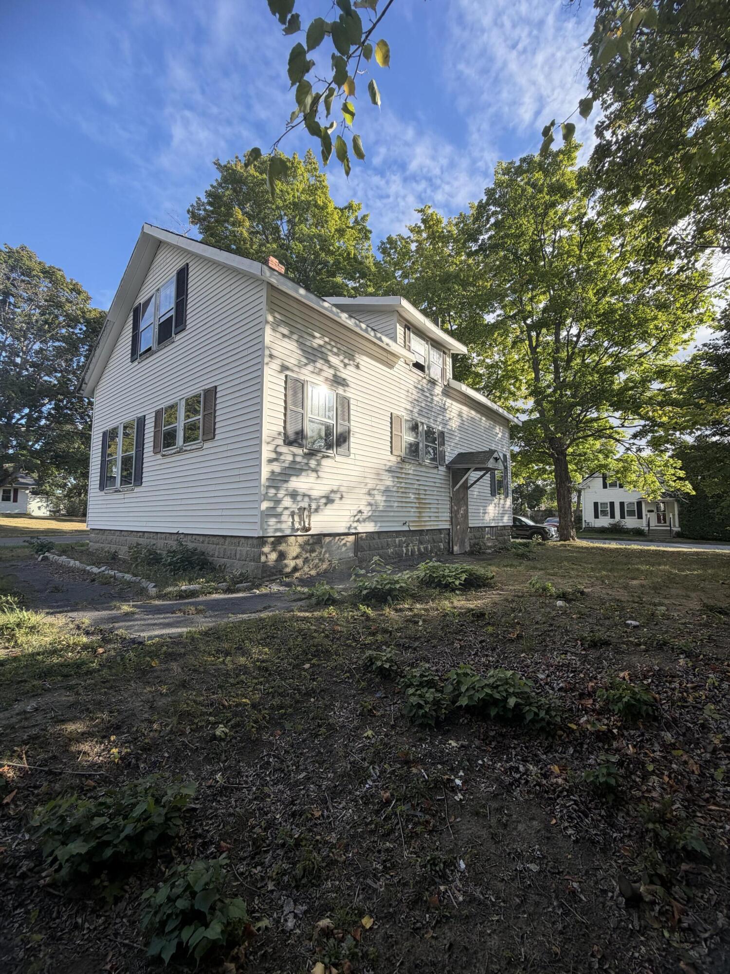 45 Allen Street Property Photo 4