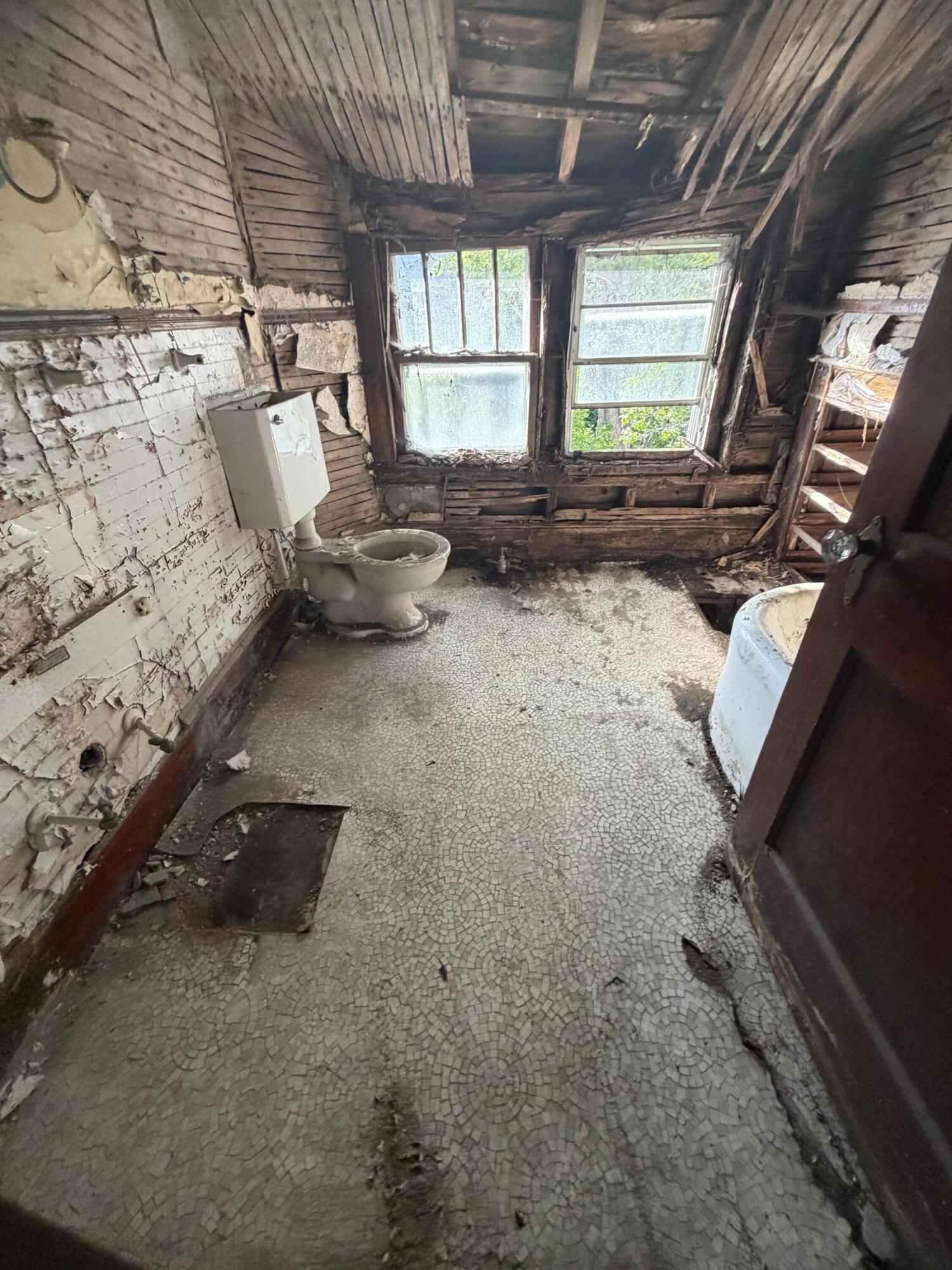 45 Allen Street Property Photo 12
