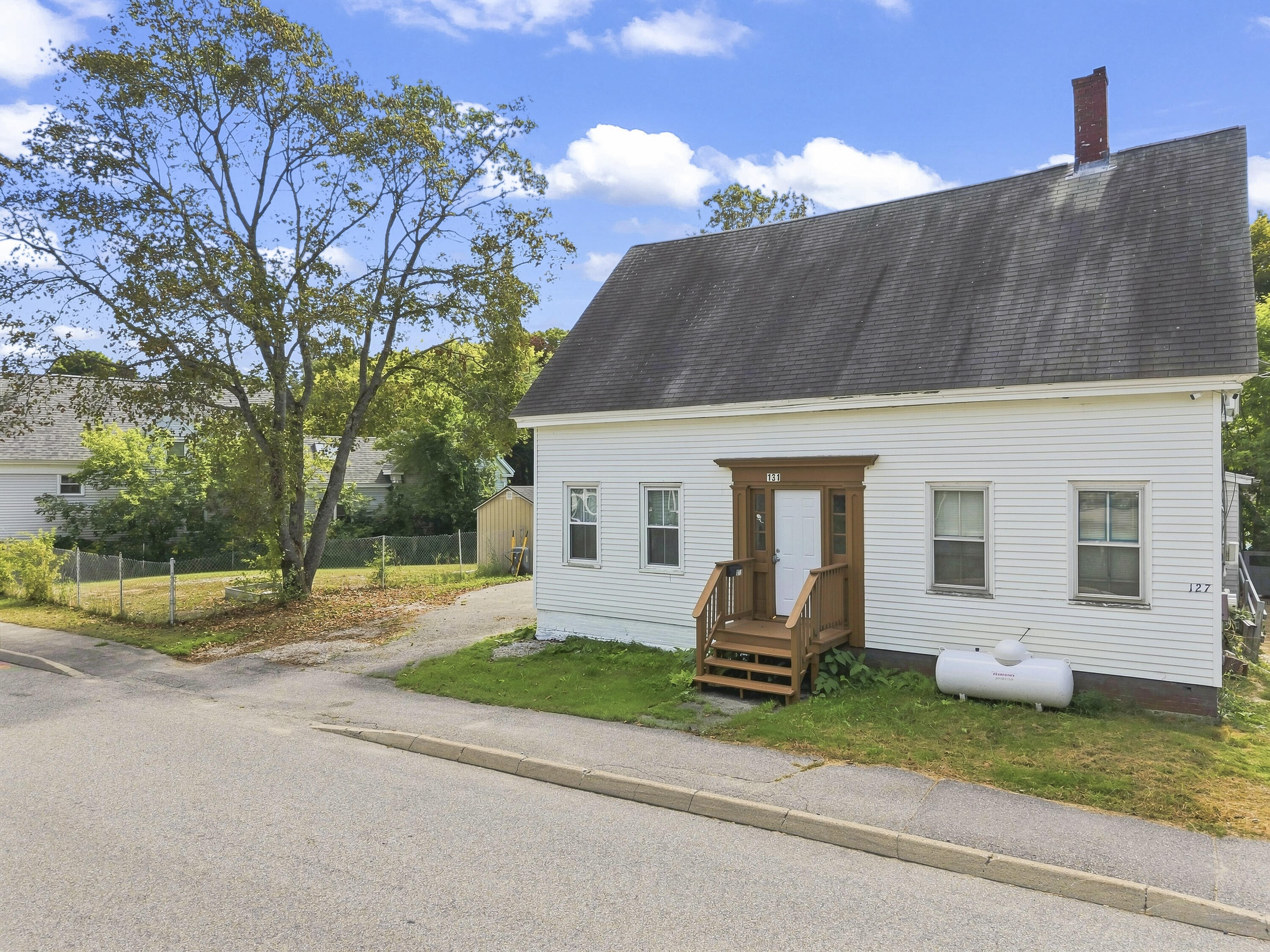 131 Common Street Property Photo 1