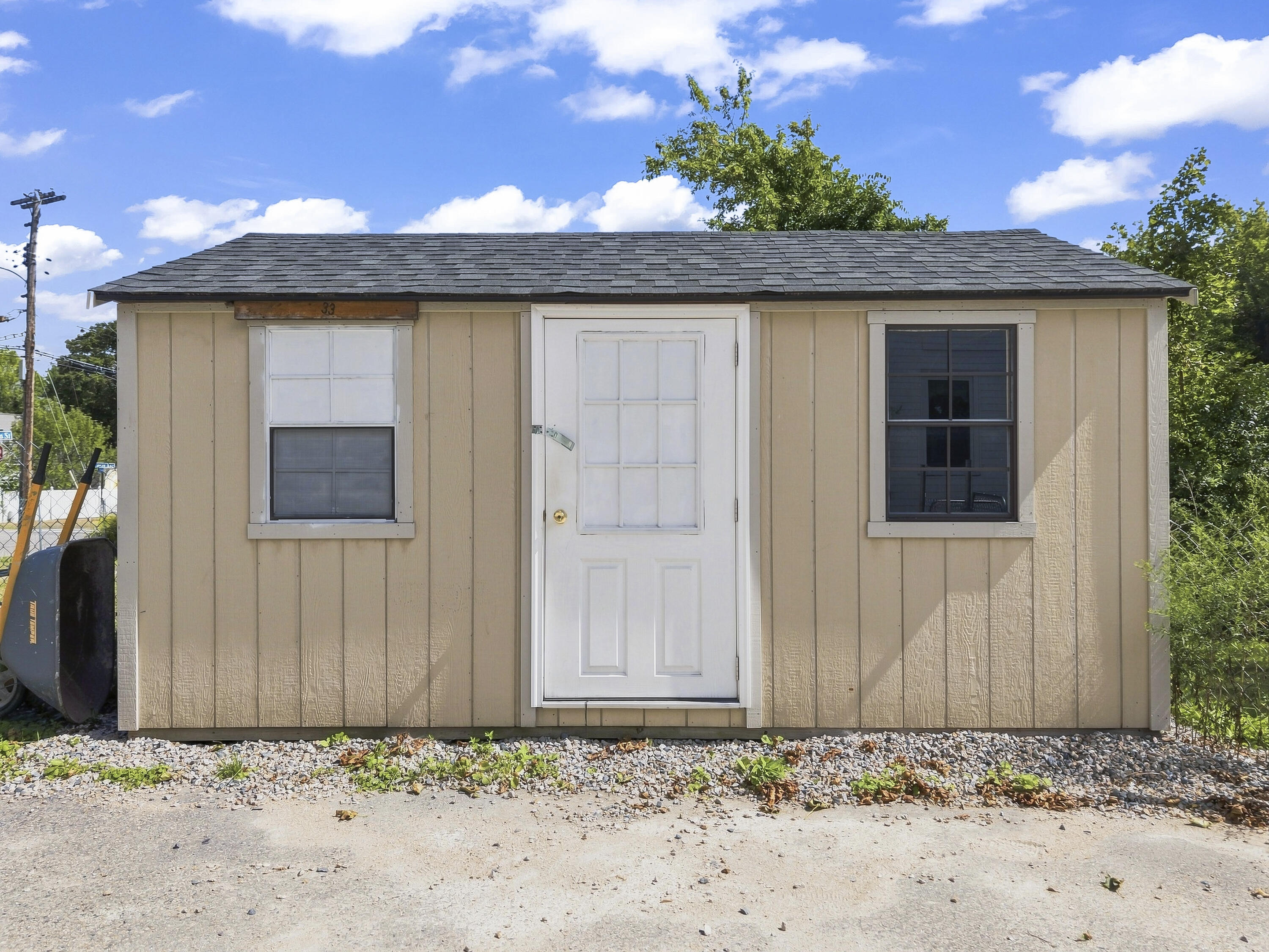 131 Common Street Property Photo 6
