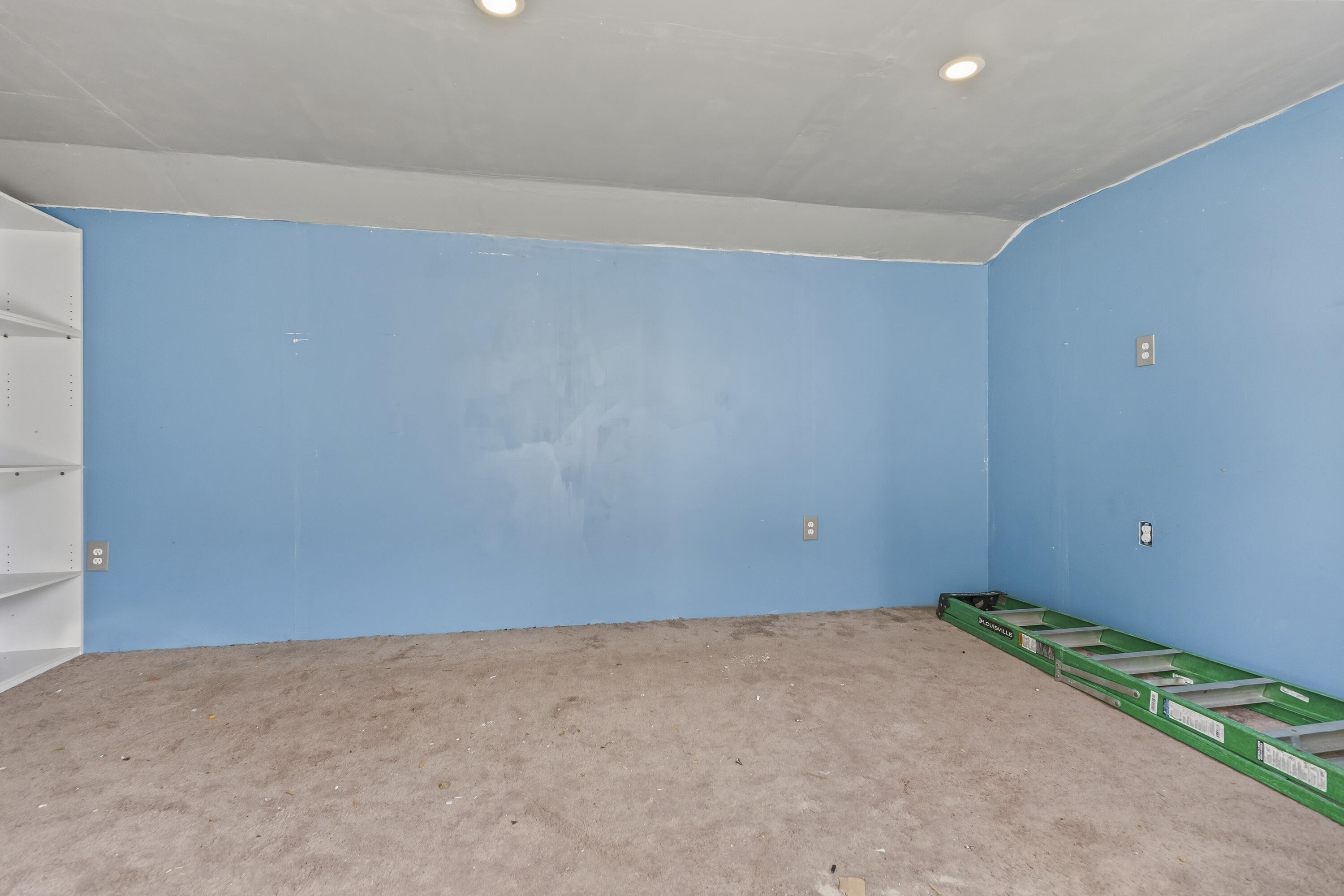 131 Common Street Property Photo 34
