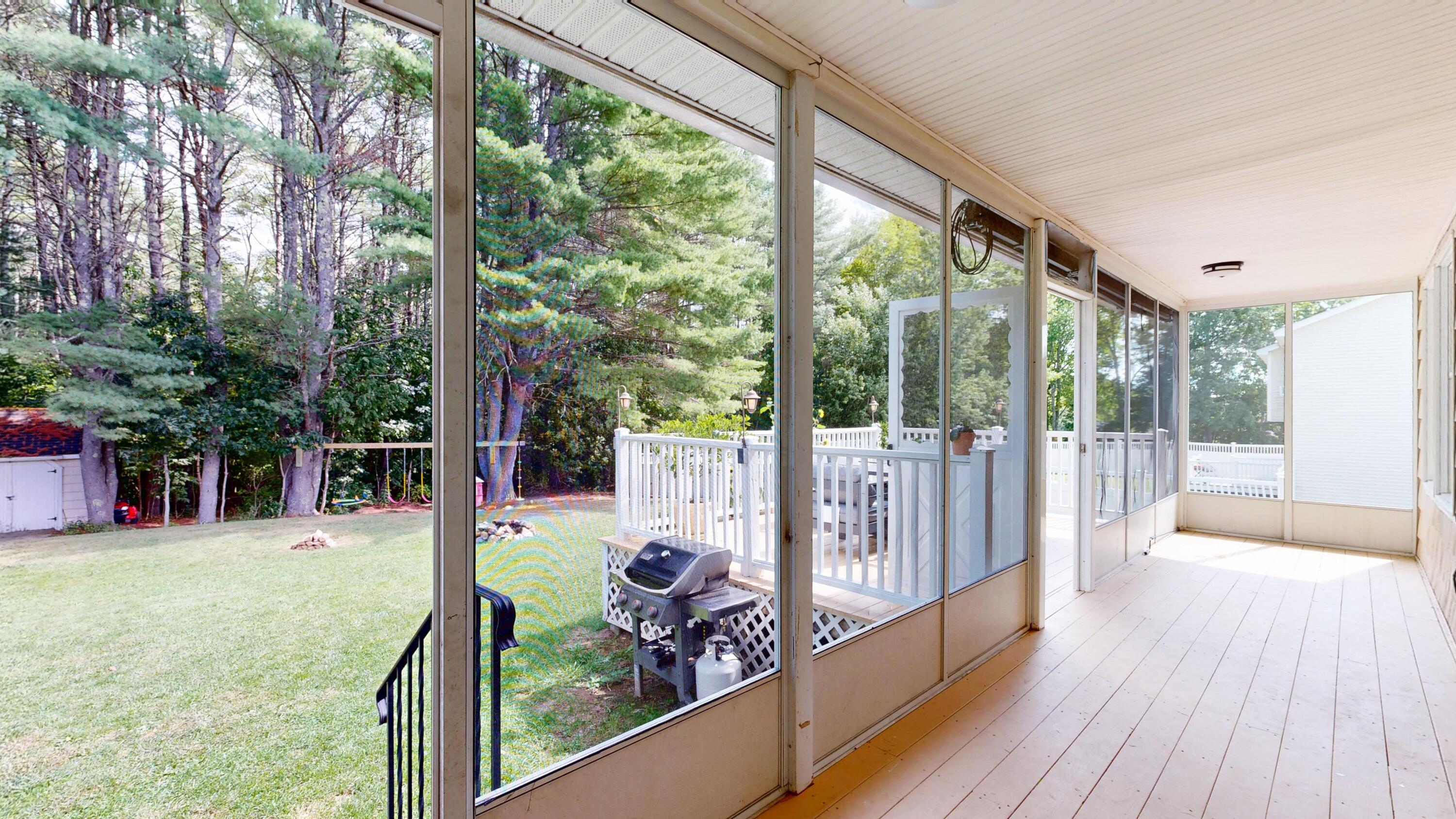 33 Waters Edge Drive Property Photo 49