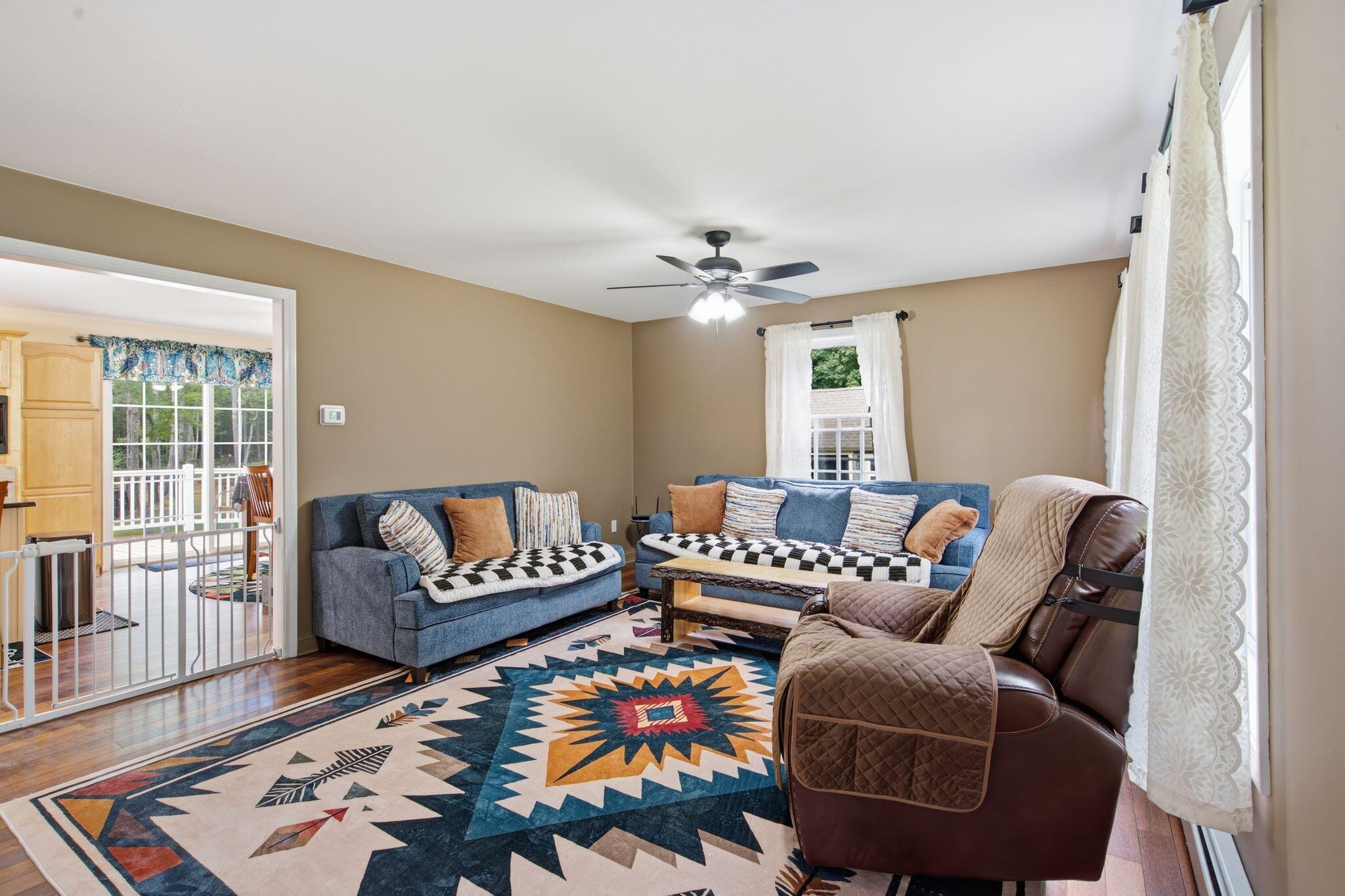64 River Road Property Photo 10