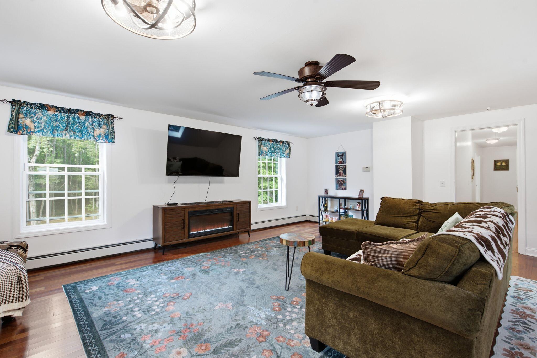 64 River Road Property Photo 45