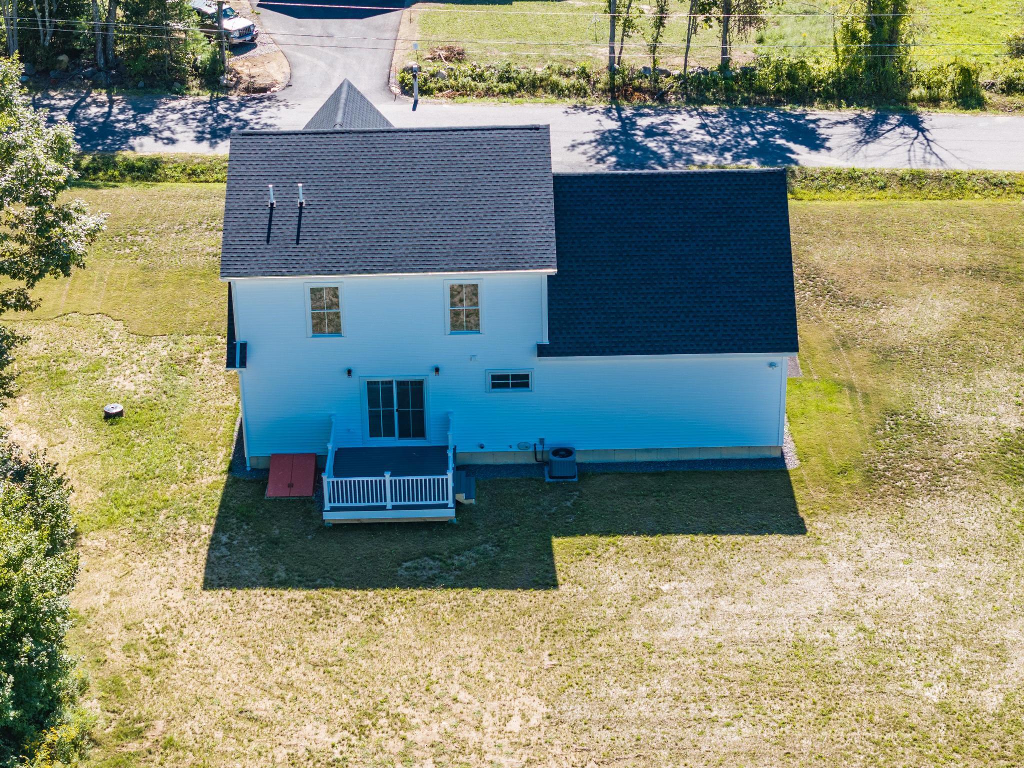 13 Tomahawk Lane Property Photo 2
