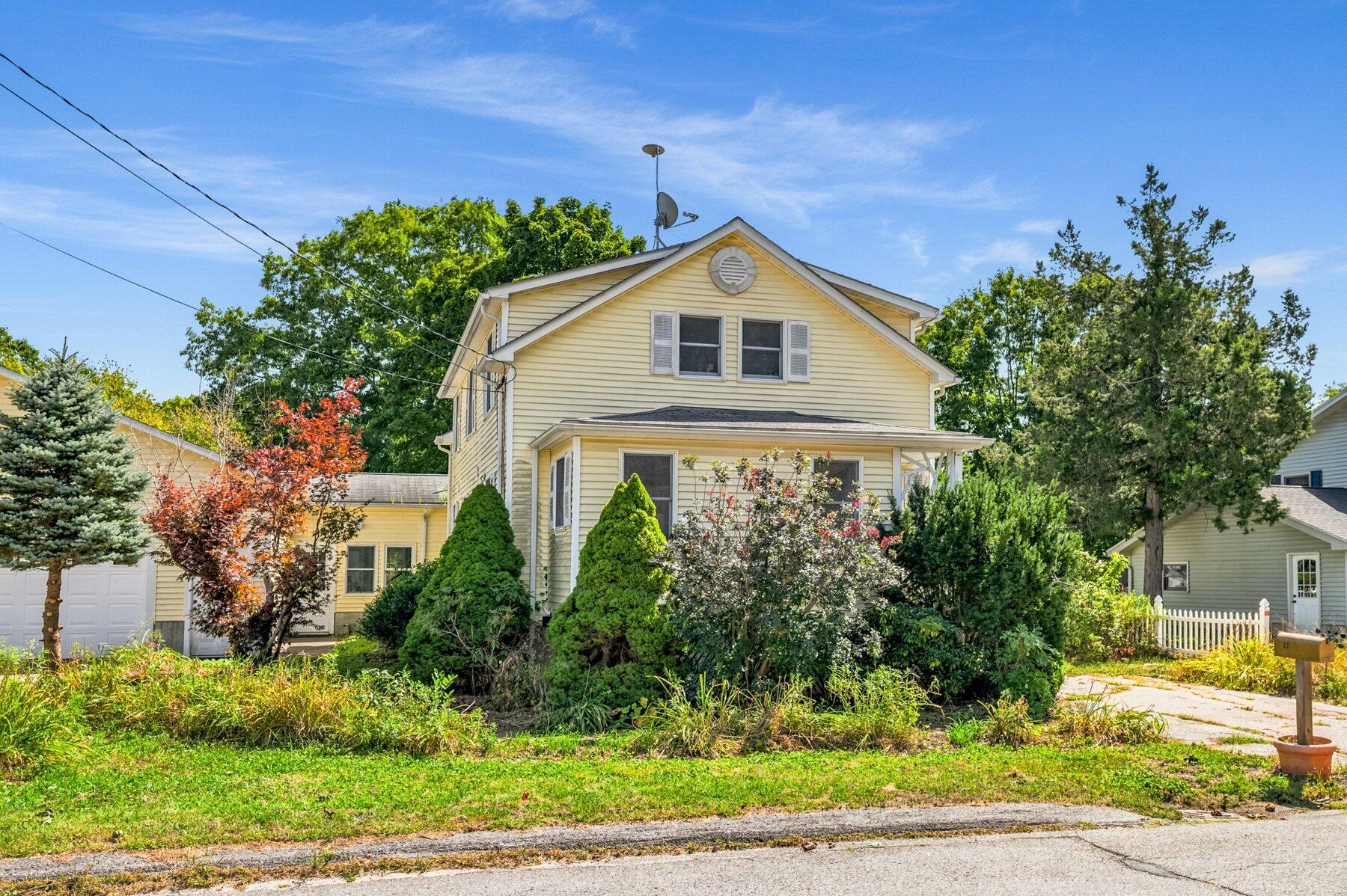 17 Wood Avenue Property Photo 2